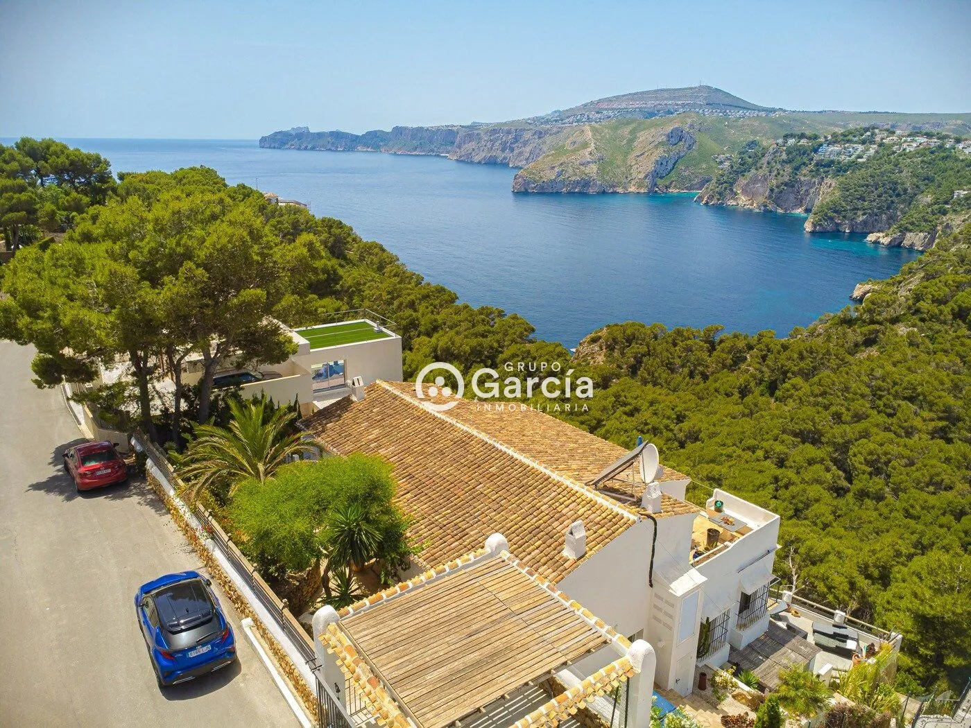 Villa en primera línea en venta en Jávea con increíbles vistas