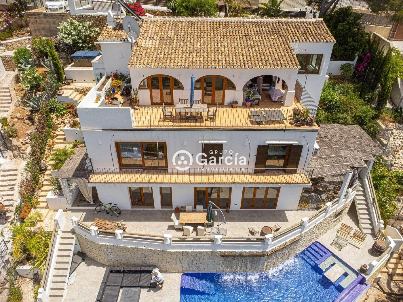 Villa en primera línea en venta en Jávea con increíbles vistas
