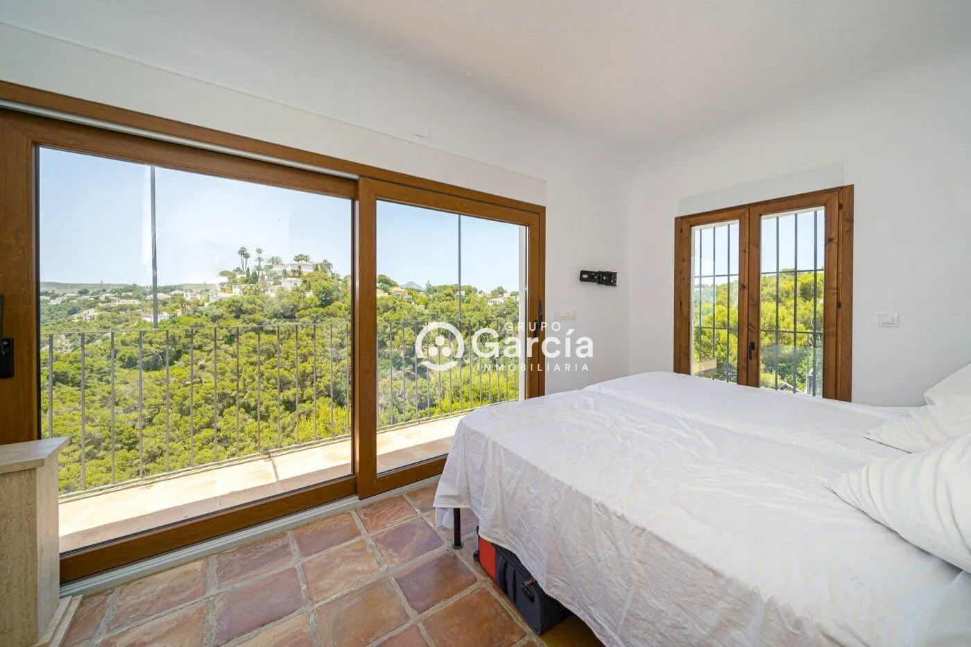 Villa en primera línea en venta en Jávea con increíbles vistas