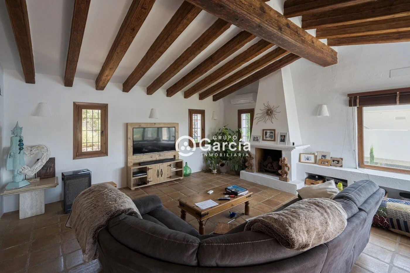 Villa en primera línea en venta en Jávea con increíbles vistas