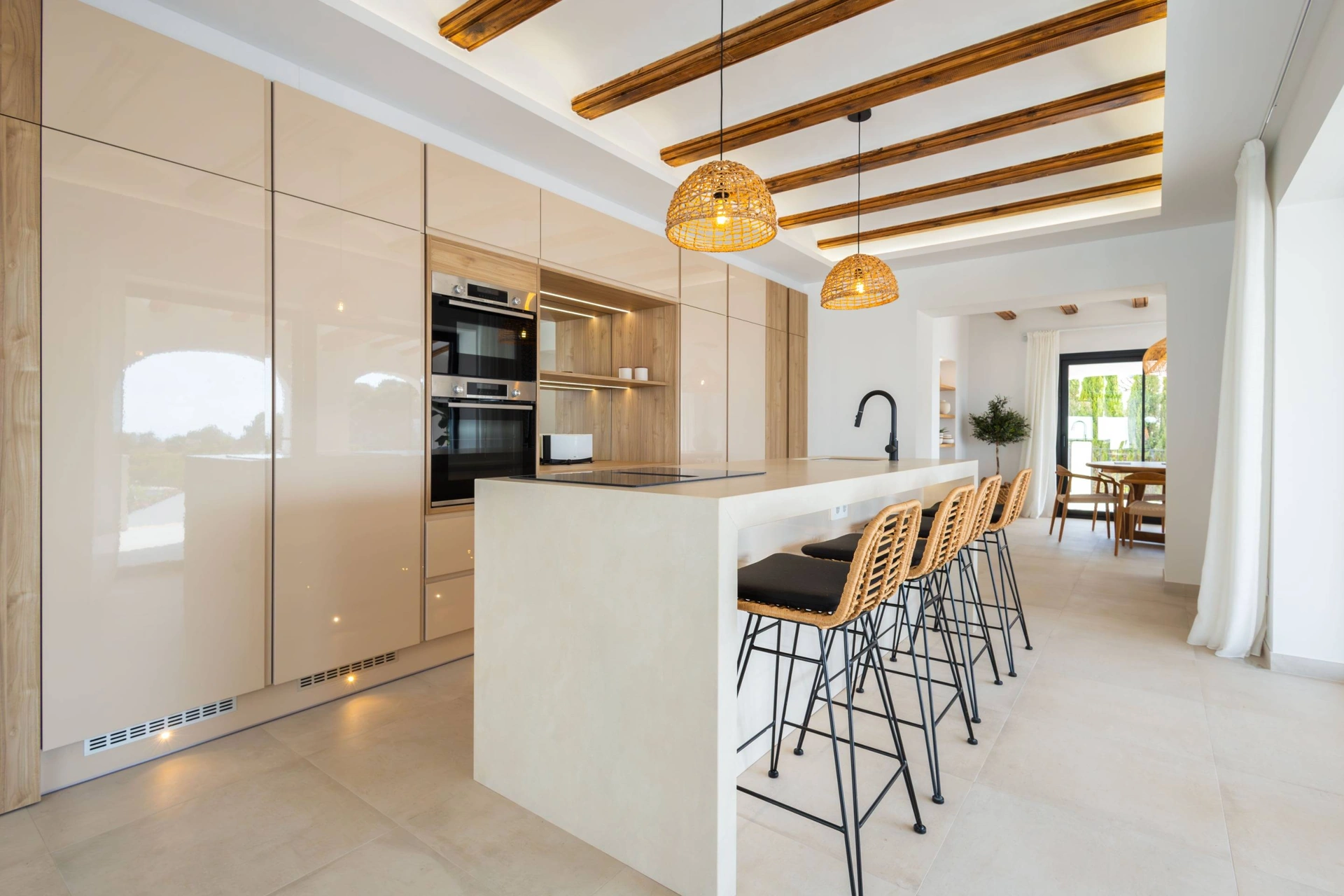 NC6655 - Villa Siesta. Villa recién reformada en venta en Jávea con vistas al mar.