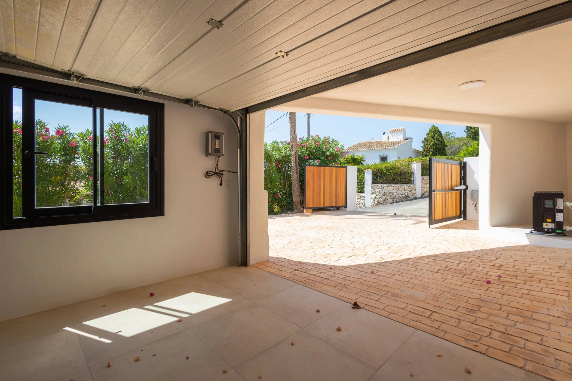 NC6655 - Villa Siesta. Villa recién reformada en venta en Jávea con vistas al mar.