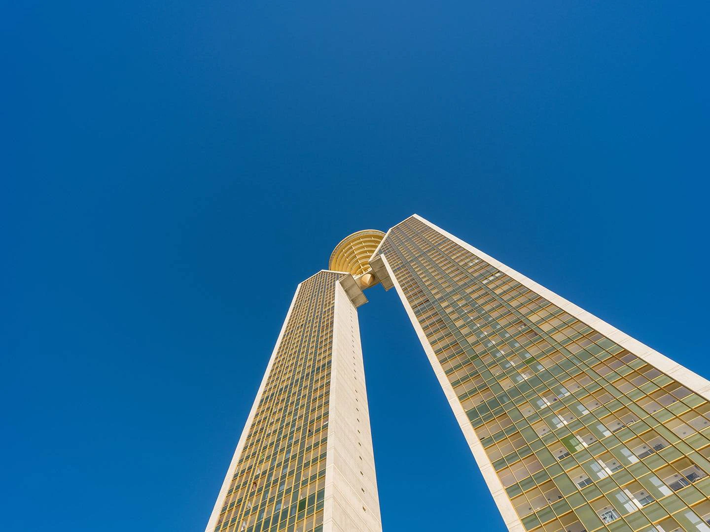 Emblematic luxury apartment in Benidorm - the tallest residencial building in Spain!