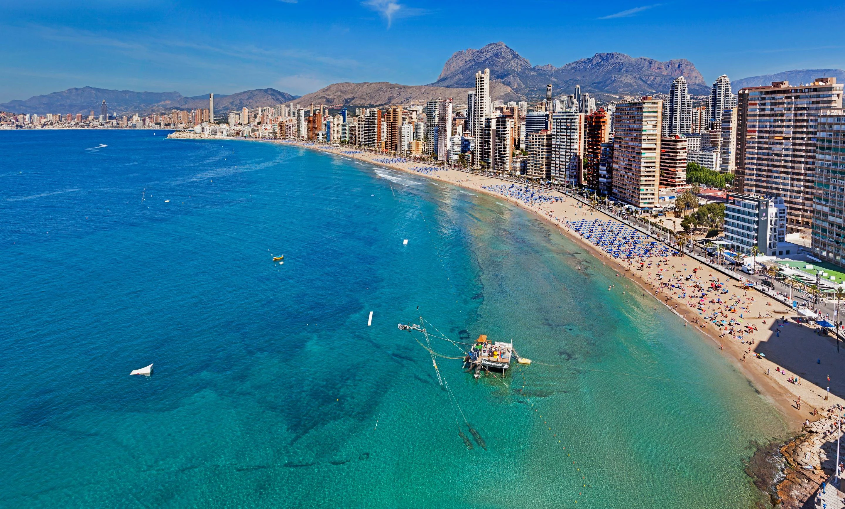 Emblematic luxury apartment in Benidorm - the tallest residencial building in Spain!