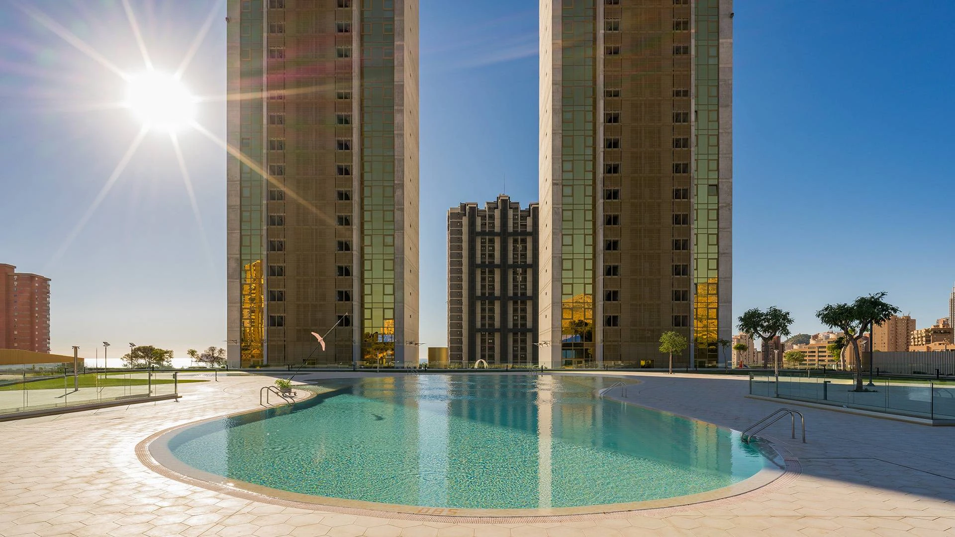 Emblematic luxury apartment in Benidorm - the tallest residencial building in Spain!