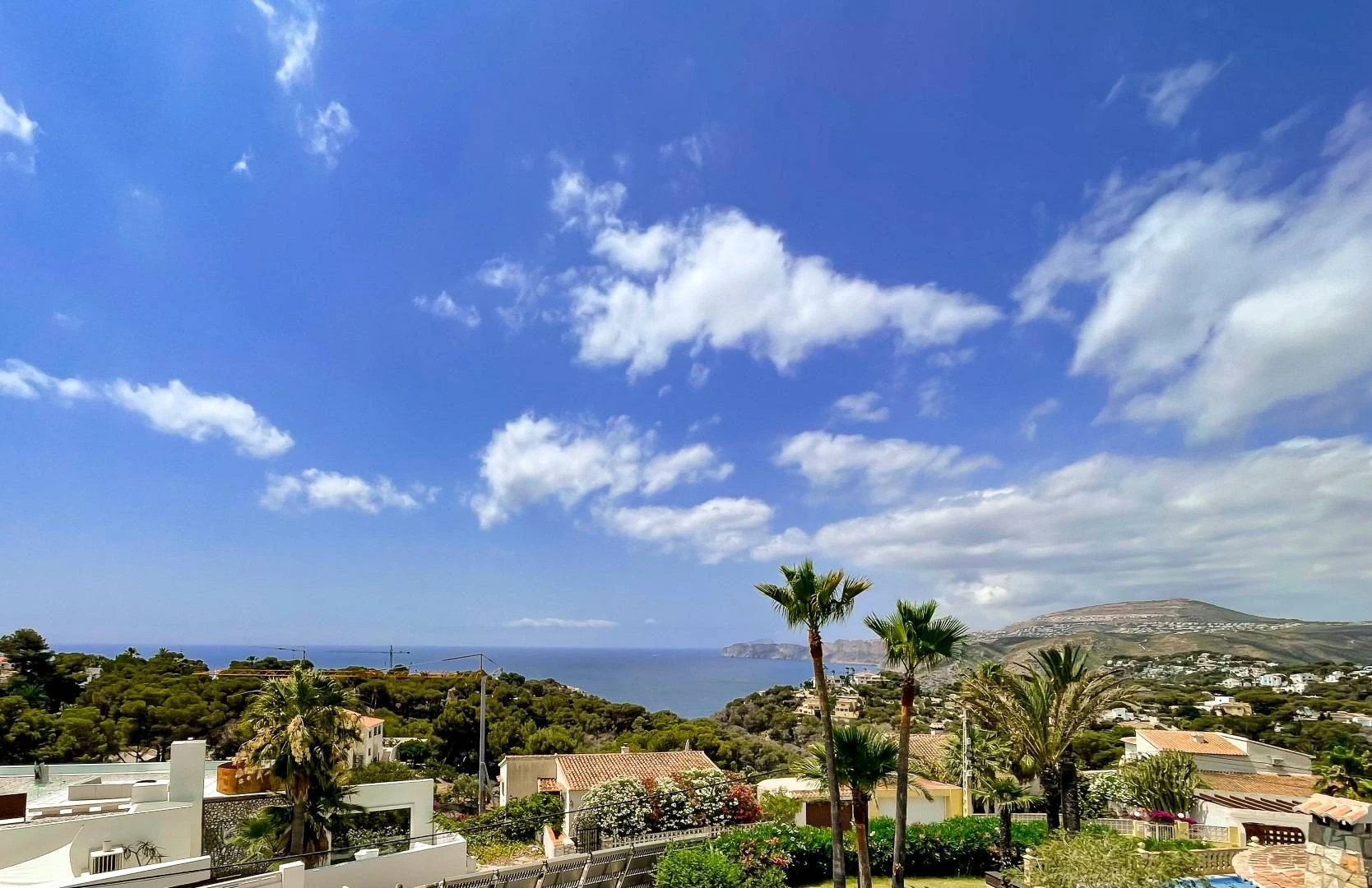 DG6666 - Villa Portichol. Villa rénovée à vendre à Javea avec vue sur mer.