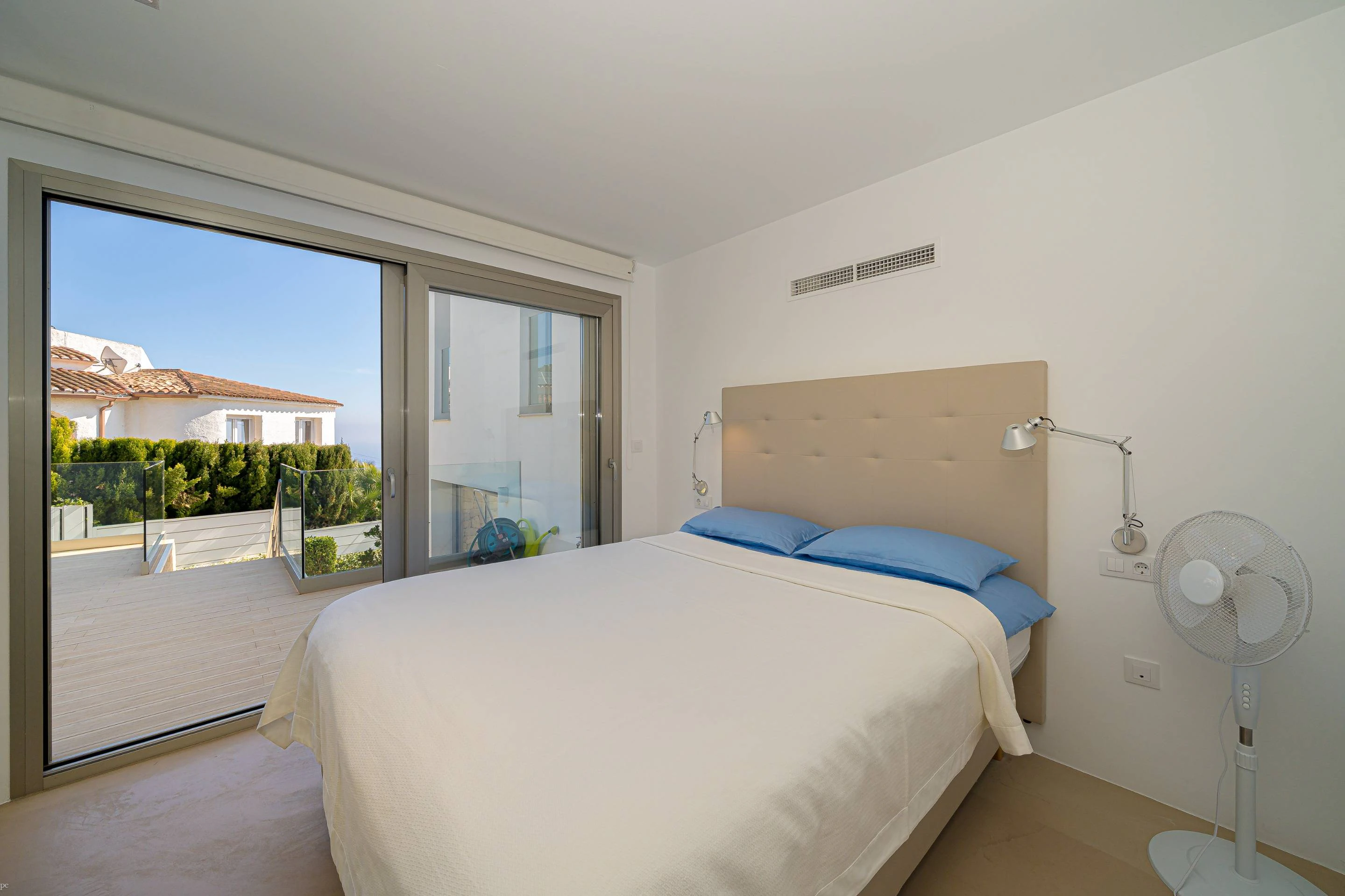 NC6713 - Villa Marian, villa moderne avec vue sur la mer à vendre à Javea, Balcon al Mar
