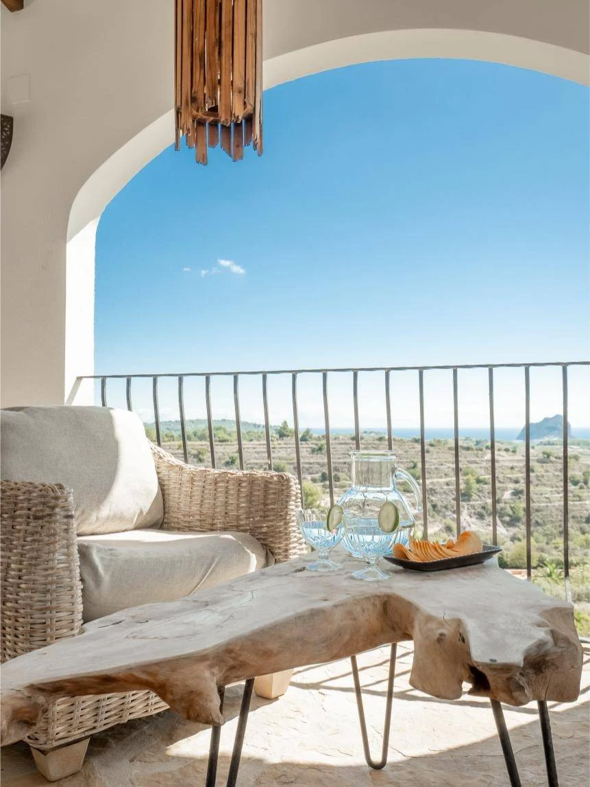 Finca Érica. Finca con vistas panorámicas al mar en venta en Benissa.