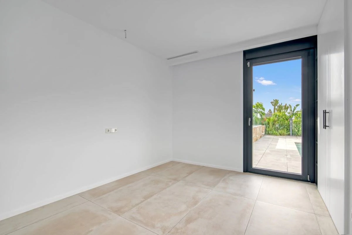 NC6636 - Villa Montgomar - Indrukwekkende nieuwe luxe villa te koop in Denia met uitzicht op zee en klaar om van te genieten!