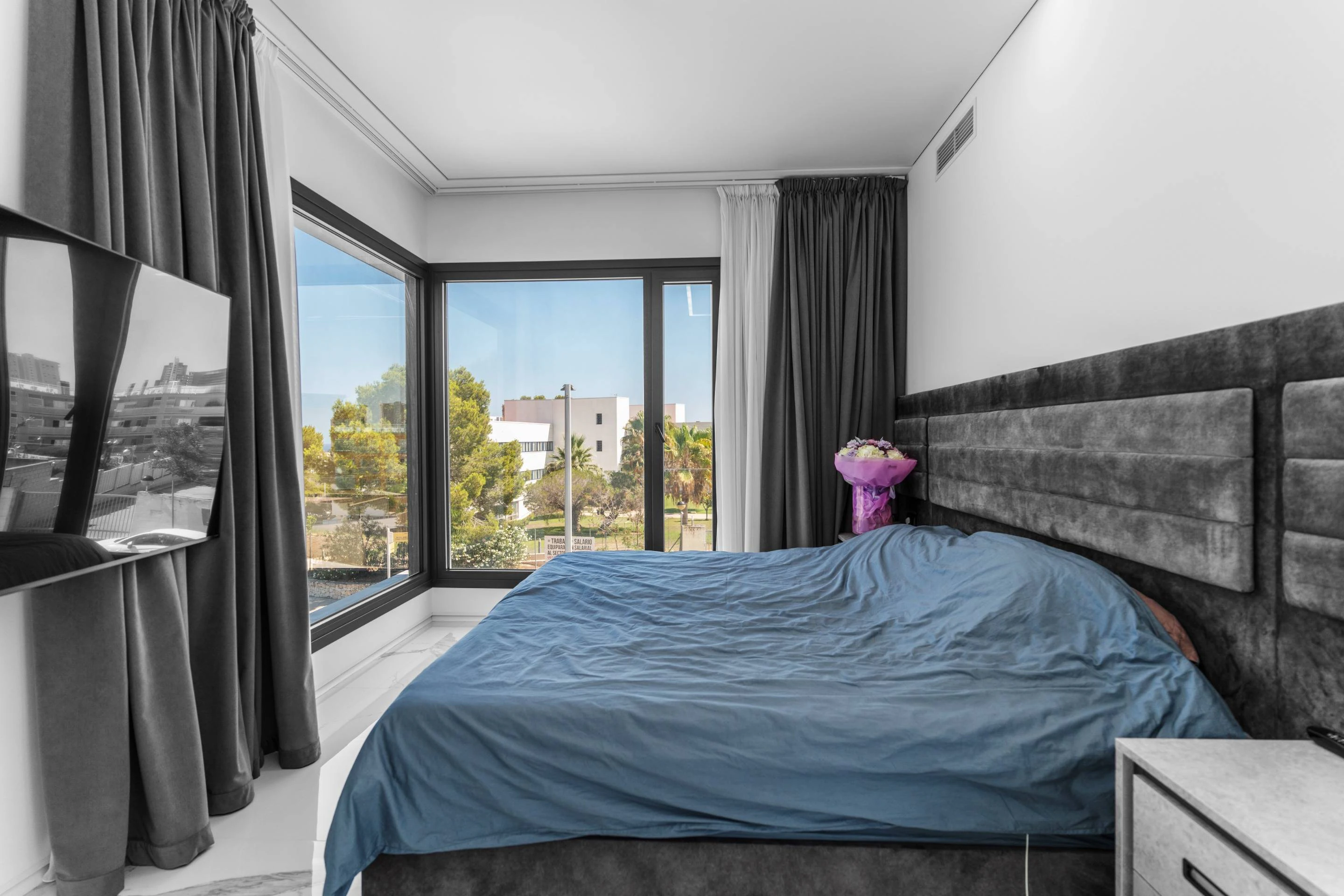 NC6659 - Villa Lisboa. Modern luxury villa in the center of Benidorm