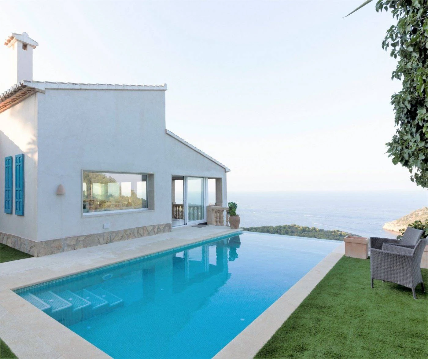 NC6656 - Villa Portichol. Onlangs gerenoveerde villa met panoramisch zeezicht te koop in Javea.