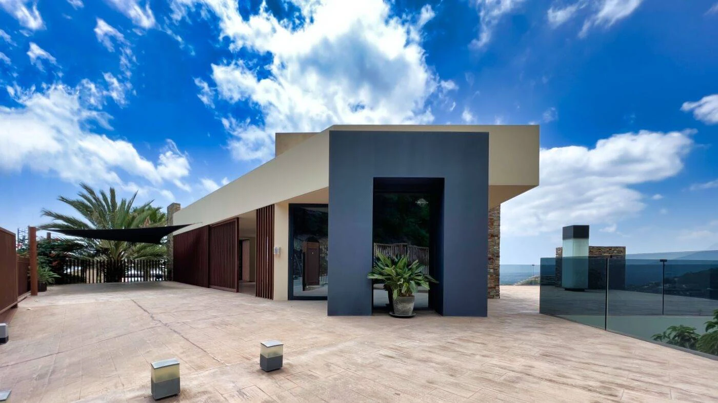 NC5280 - Villa Horizonte – Villa contemporánea con vistas infinitas a la venta en Altea Hills
