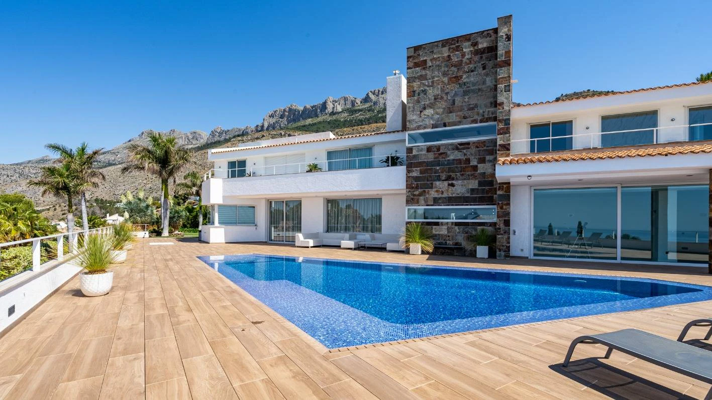 NC6647 - Villa Zara - Uitzonderlijke superluxe villa van 1.619 m² te koop in Altea Hills