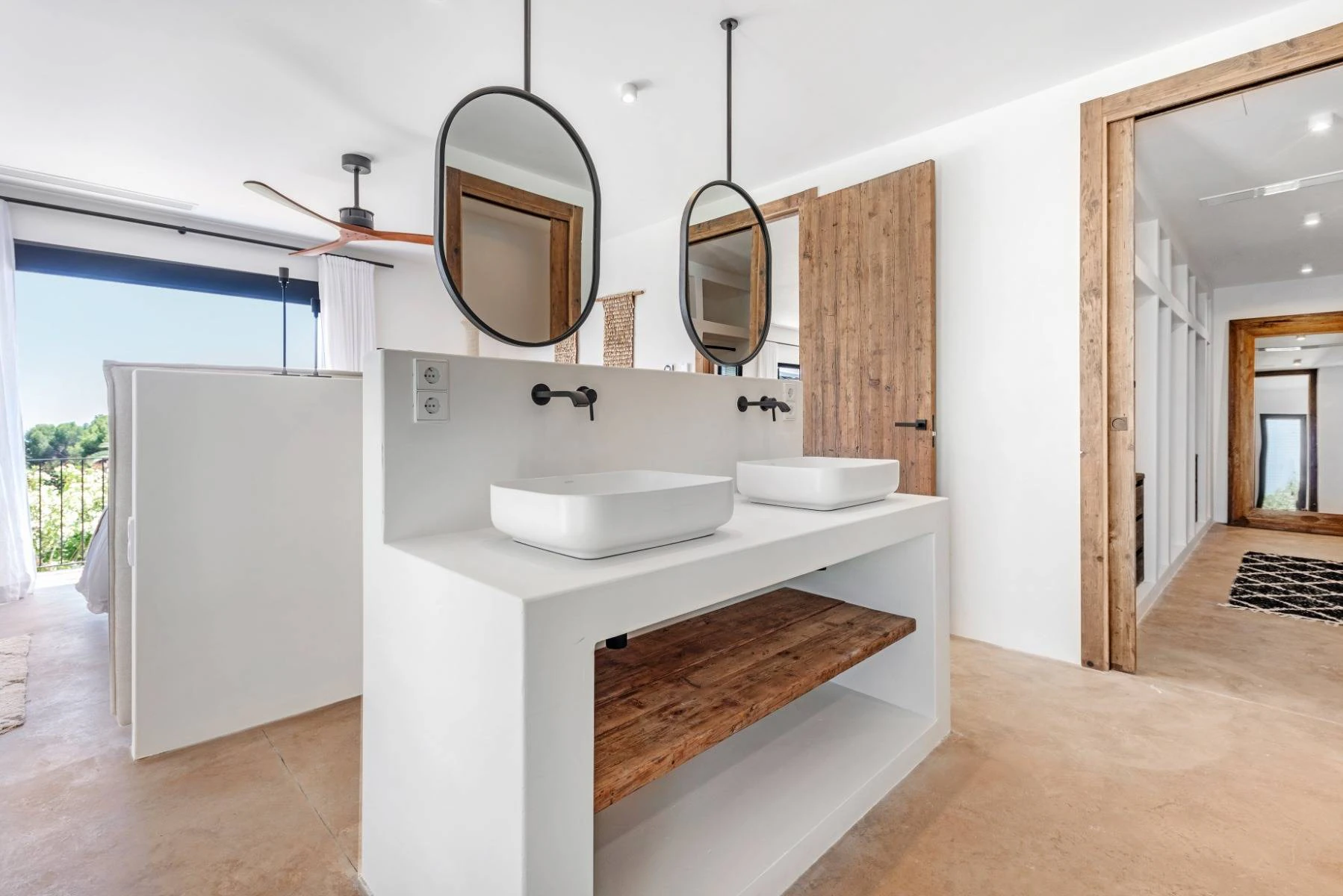 Villa de diseño de lujo en venta en el prestigioso barrio de San Jaime, en Moraira
