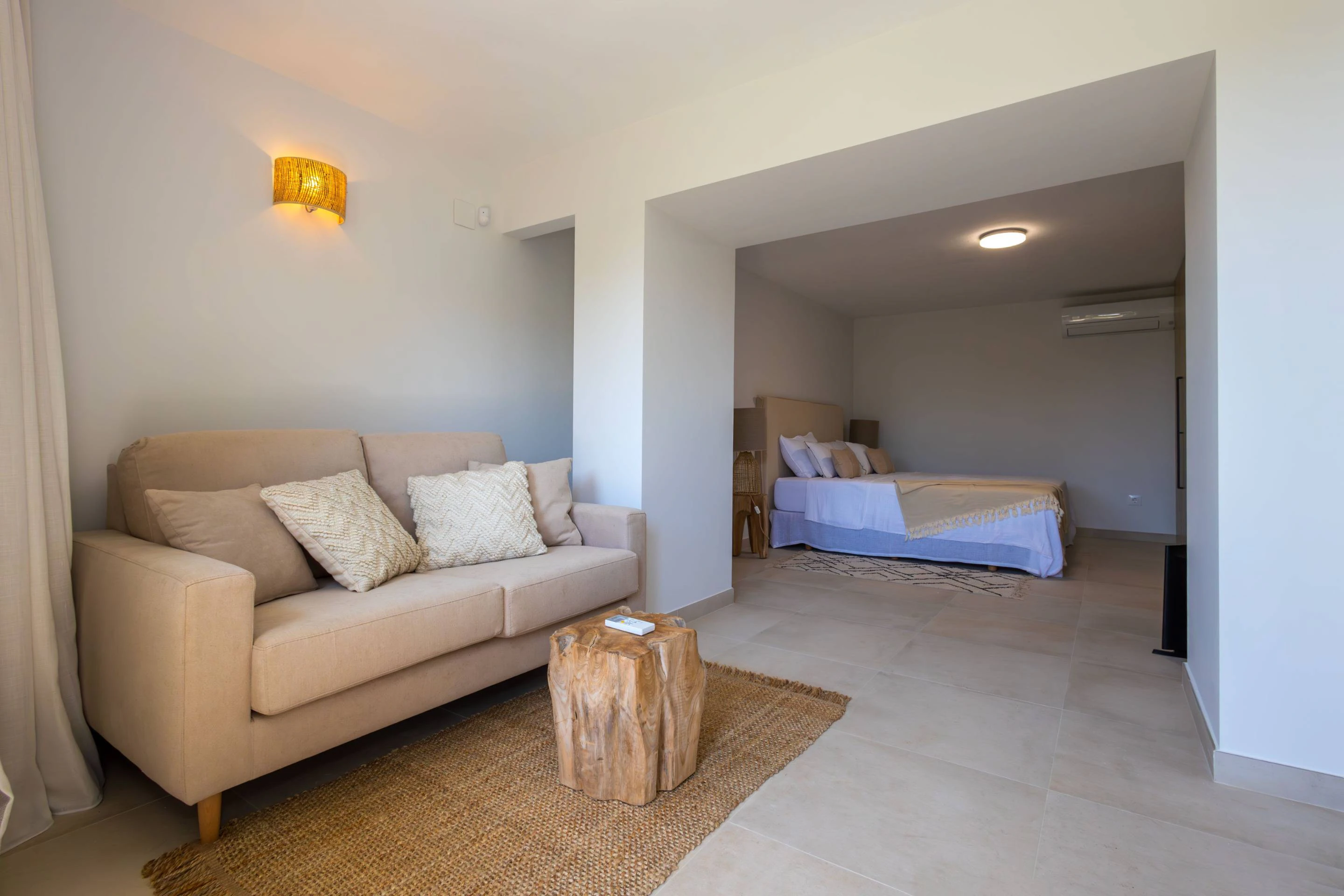 NC6655 - Villa Siesta. Onlangs gerenoveerde villa te koop in Javea met uitzicht op zee.