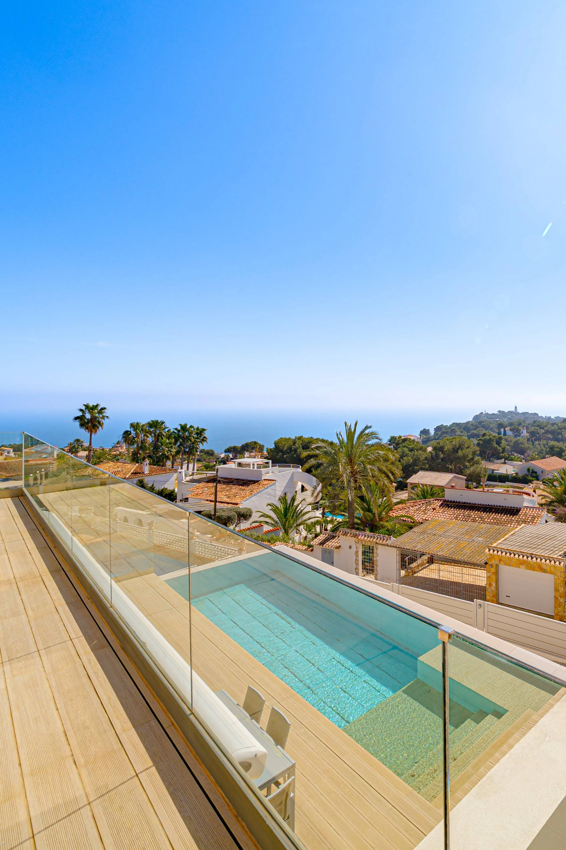 NC6713 - Villa Marian, moderne villa met zeezicht te koop in Javea, Balcon al Mar