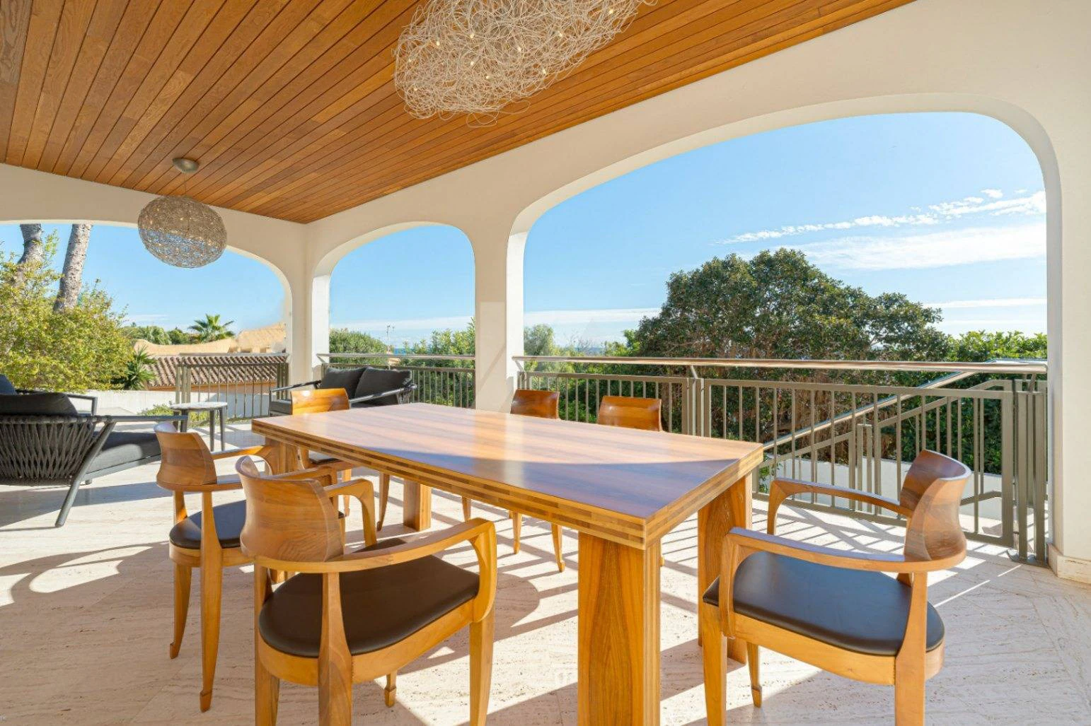 NC6687 - Villa Estrella. Exclusieve villa op de tweede lijn te koop in Moraira met uitzicht op zee.