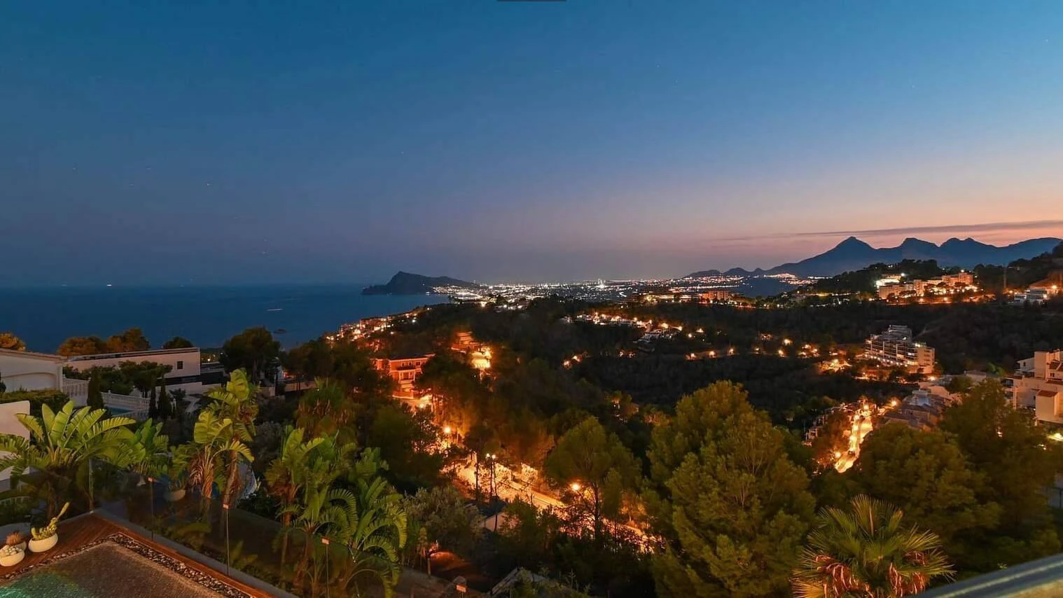 NC5280 - Villa Horizonte – Villa contemporánea con vistas infinitas a la venta en Altea Hills