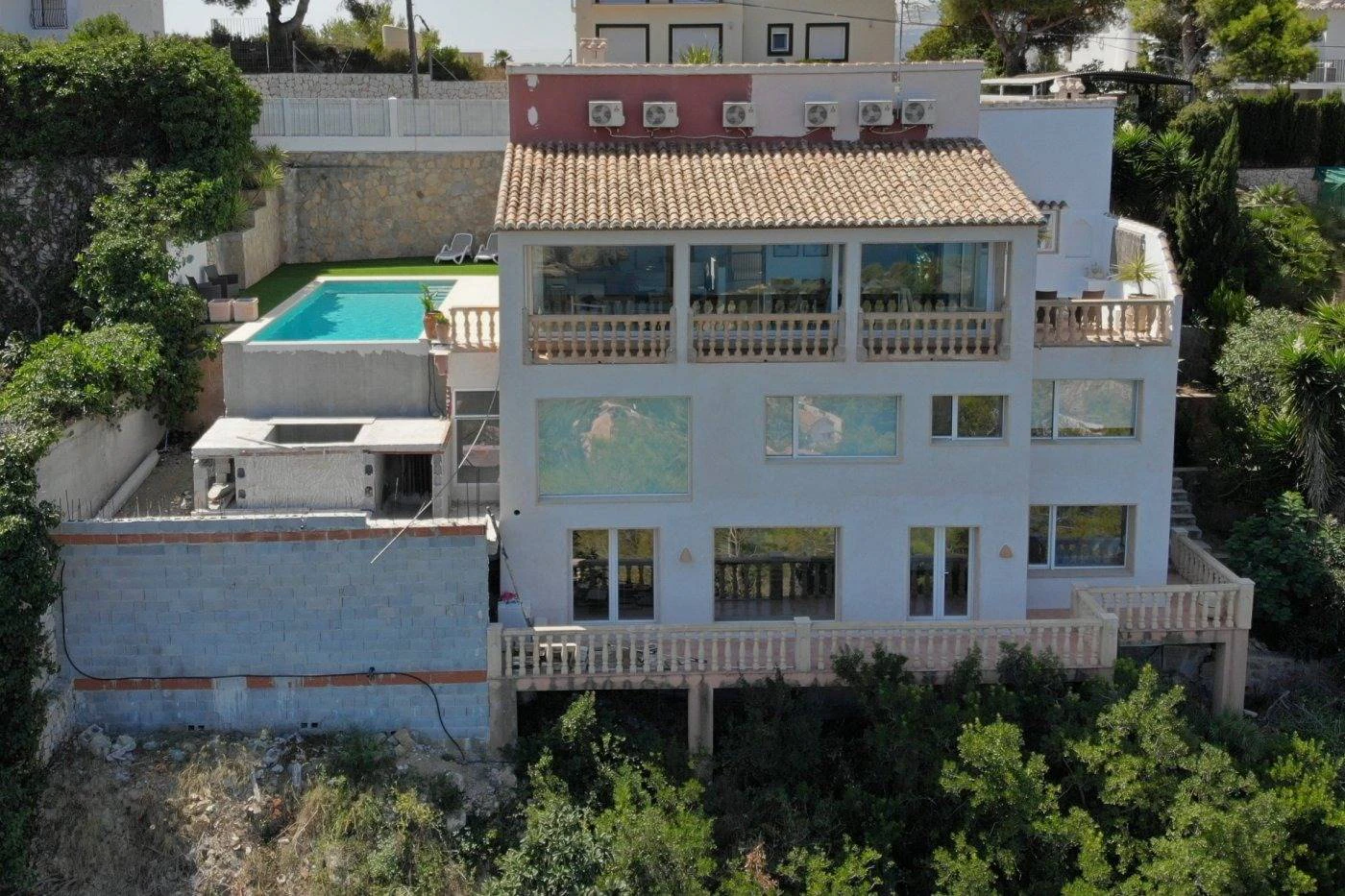 NC6656 - Villa Portichol. Onlangs gerenoveerde villa met panoramisch zeezicht te koop in Javea.