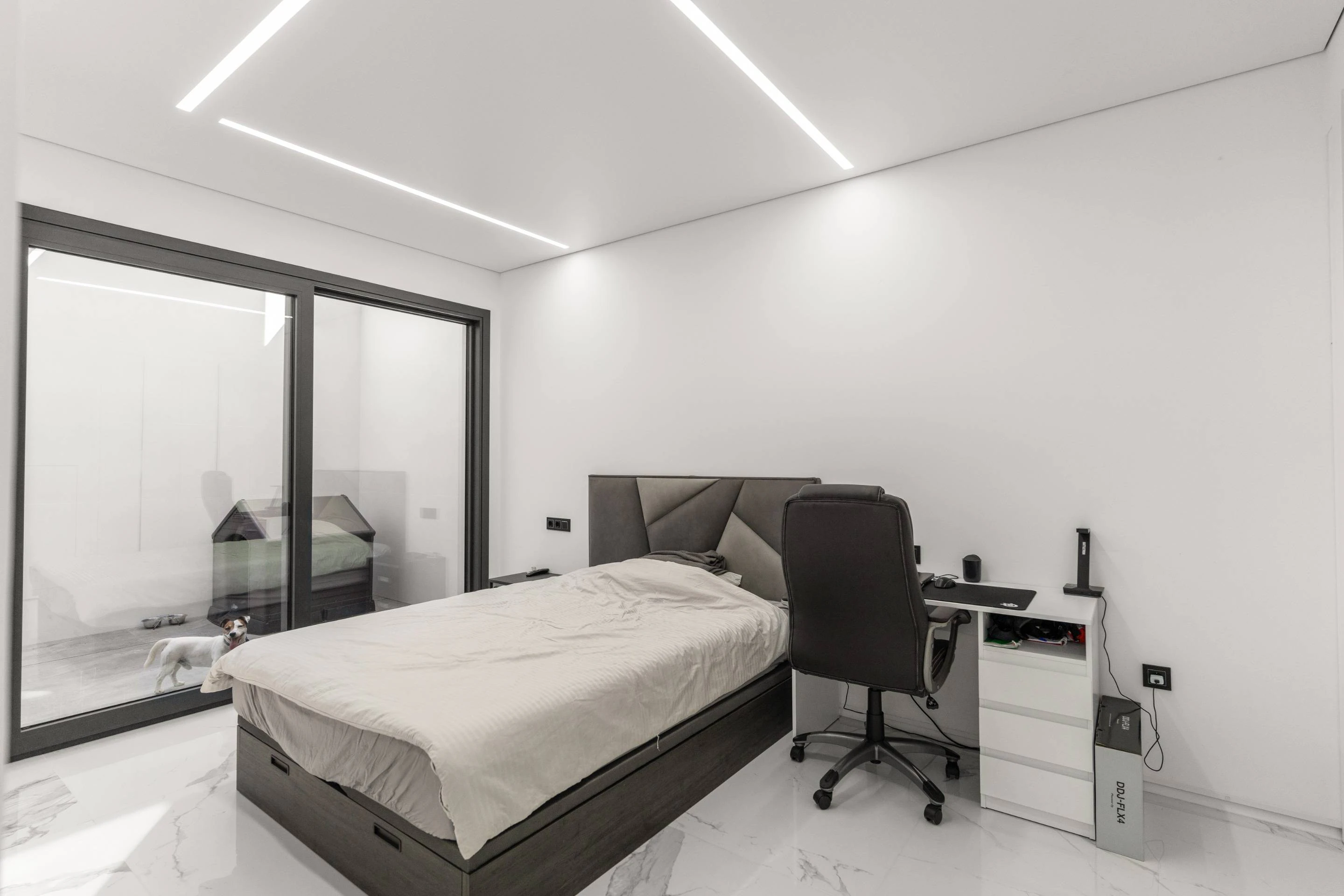 NC6659 - Villa Lisboa. Modern luxury villa in the center of Benidorm