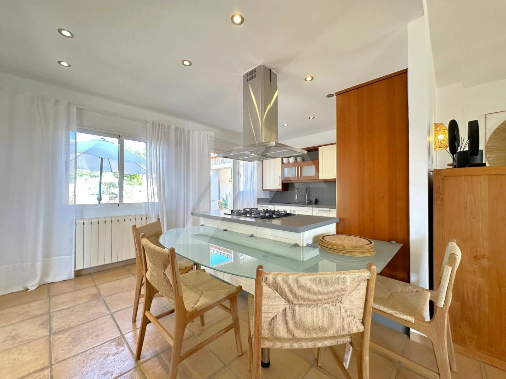 Villa Girasol. Villa double à vendre à Cumbres del Sol, Benitachell, avec vue sur mer.