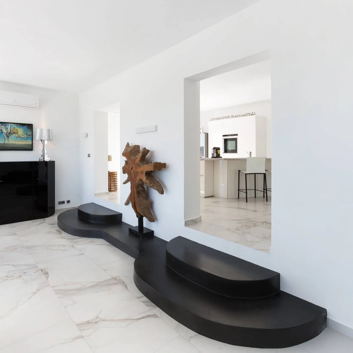 Villa Bernia. Un paraíso en la montaña con vistas al mar en venta en Benissa.