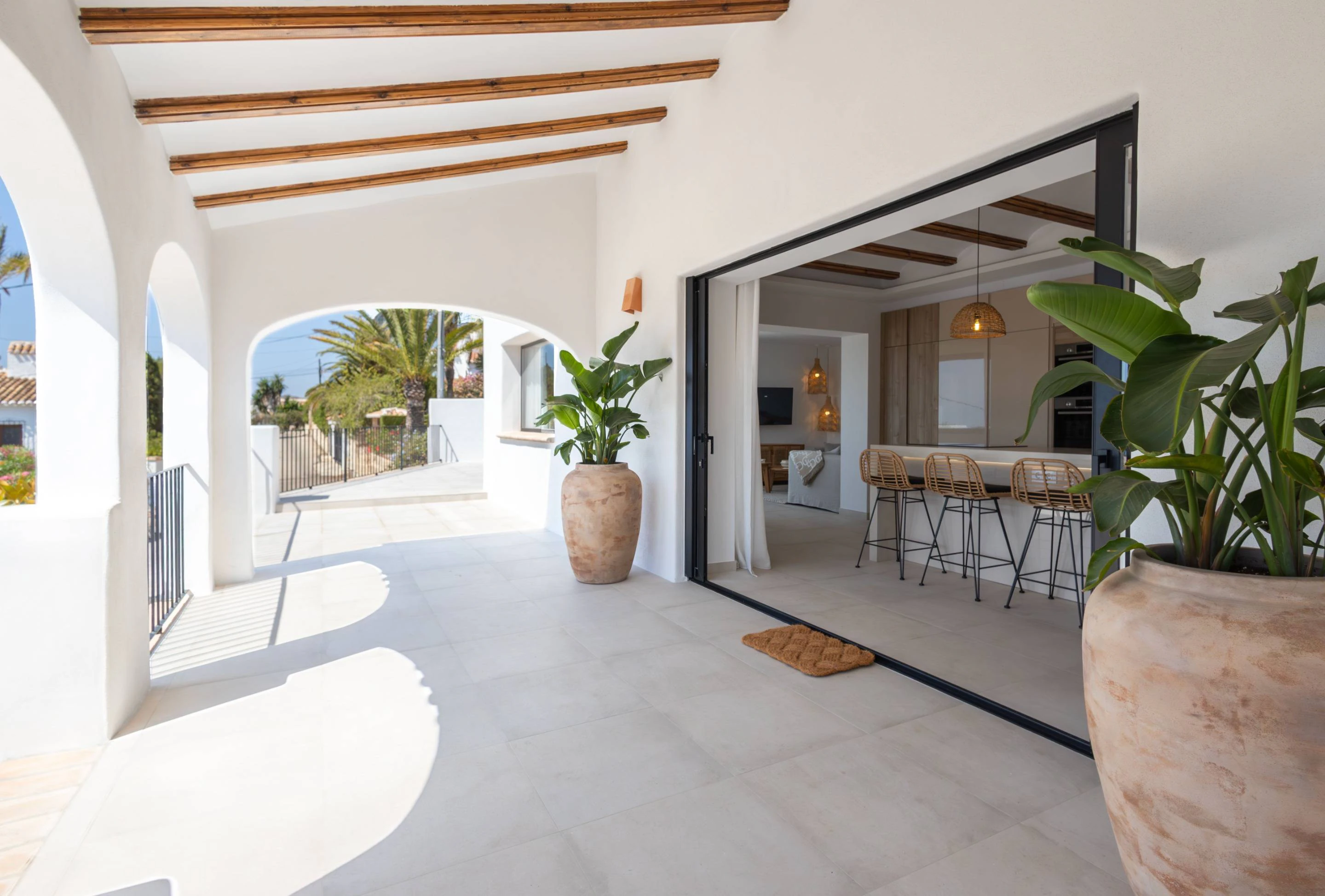 NC6655 - Villa Siesta. Onlangs gerenoveerde villa te koop in Javea met uitzicht op zee.
