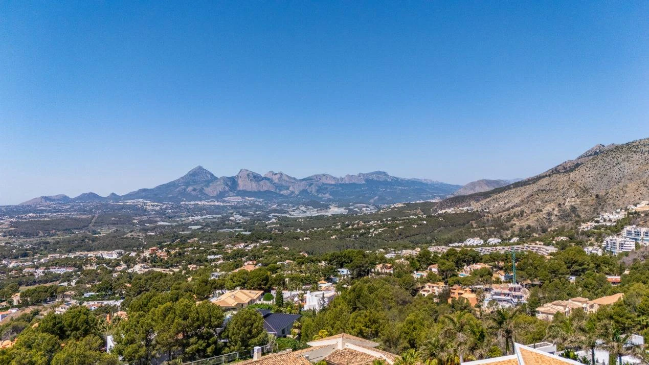 NC6647 - Villa Zara - Uitzonderlijke superluxe villa van 1.619 m² te koop in Altea Hills