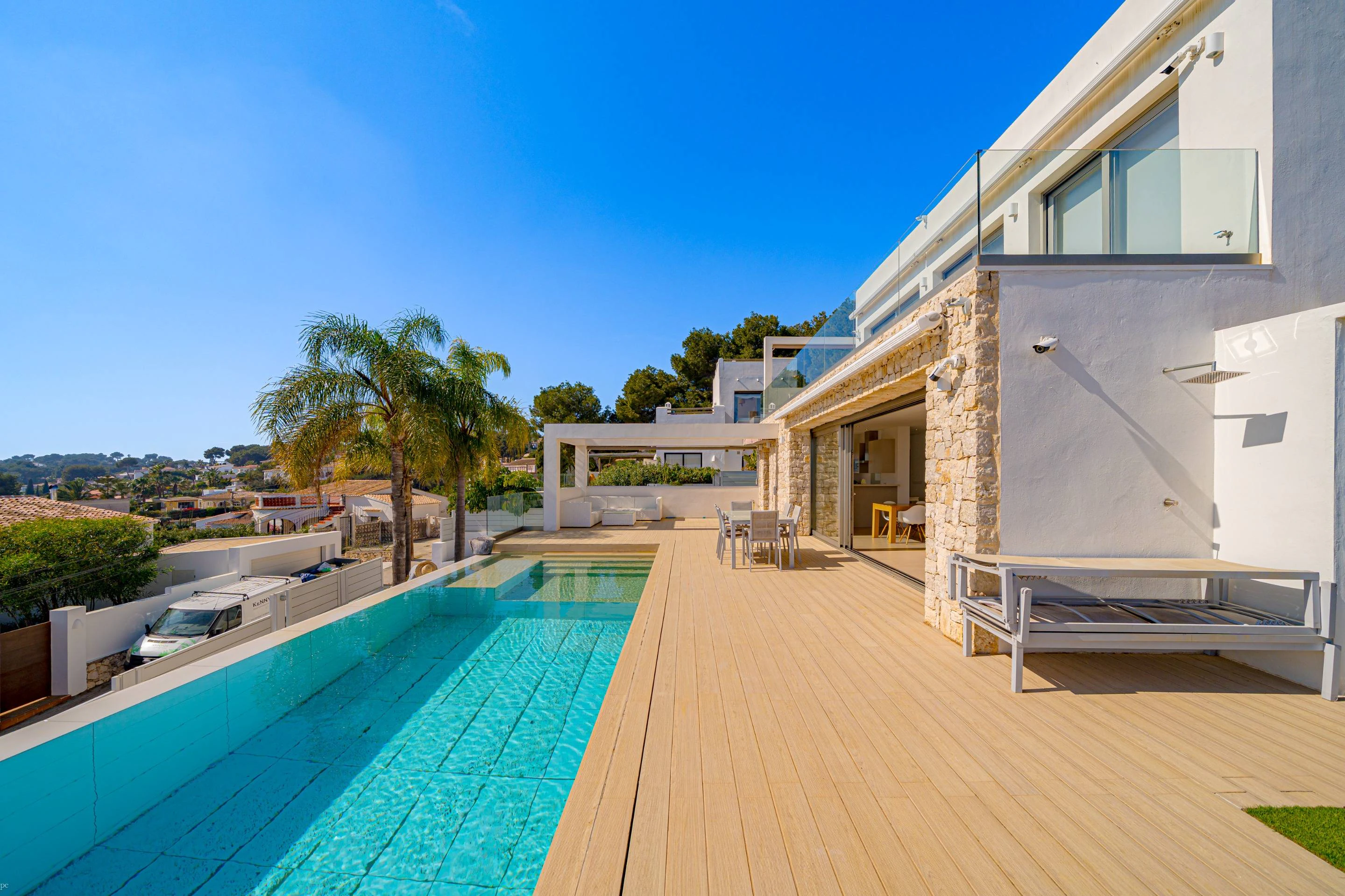 NC6713 - Villa Marian, moderne villa met zeezicht te koop in Javea, Balcon al Mar