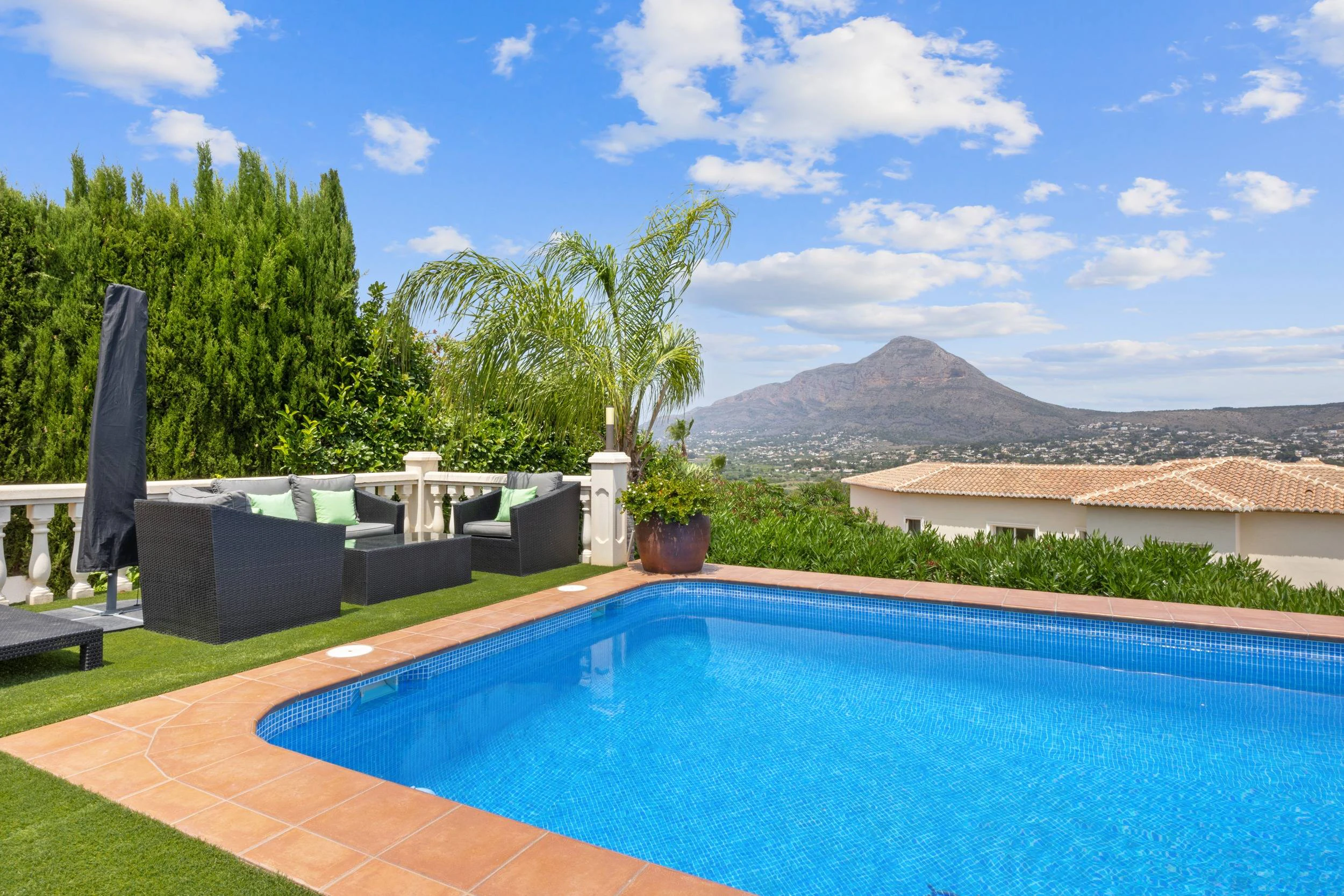 NC6697 - Villa Montgo. Villa te koop in Jávea met panoramisch uitzicht.