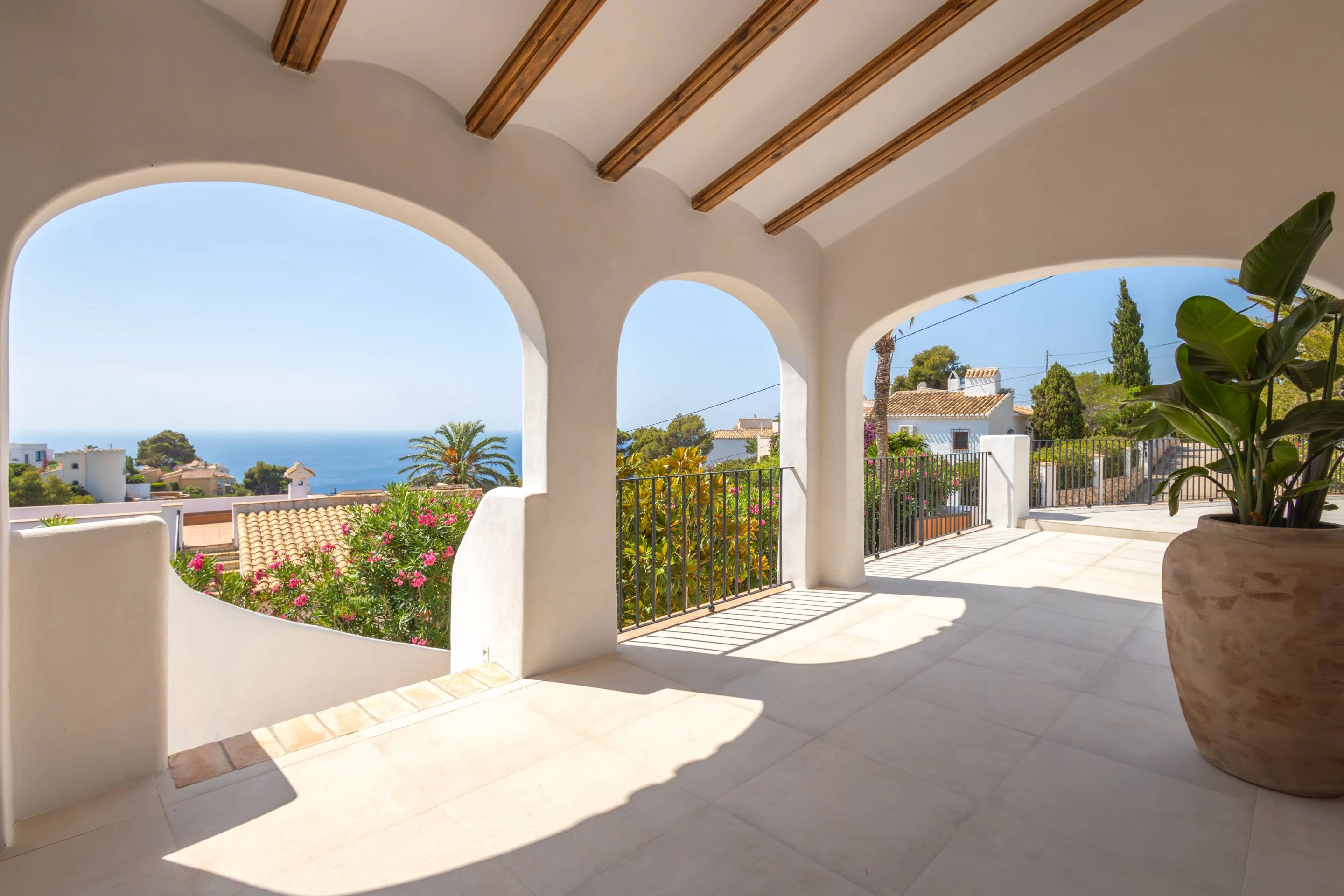 NC6655 - Villa Siesta. Onlangs gerenoveerde villa te koop in Javea met uitzicht op zee.