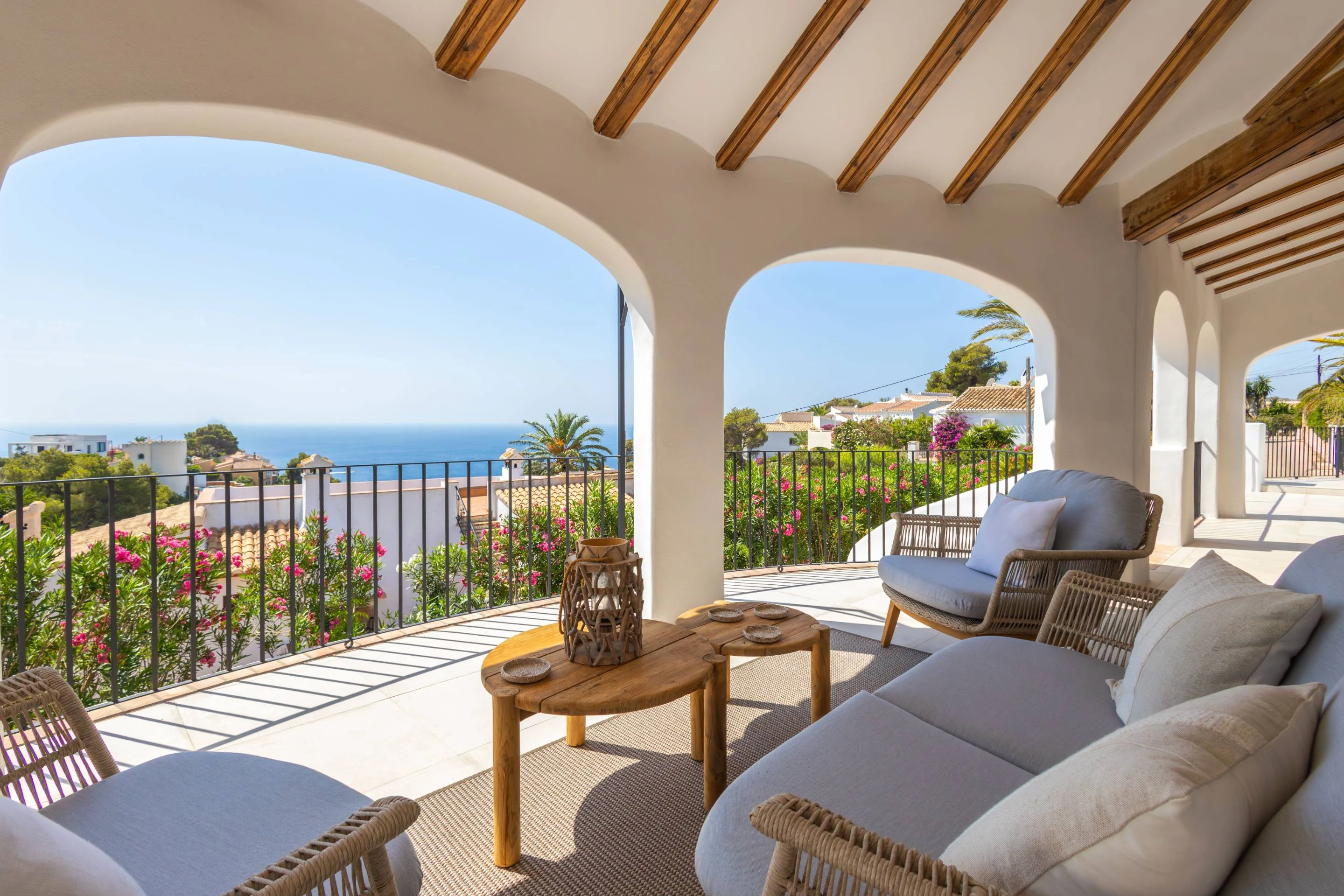 NC6655 - Villa Siesta. Onlangs gerenoveerde villa te koop in Javea met uitzicht op zee.