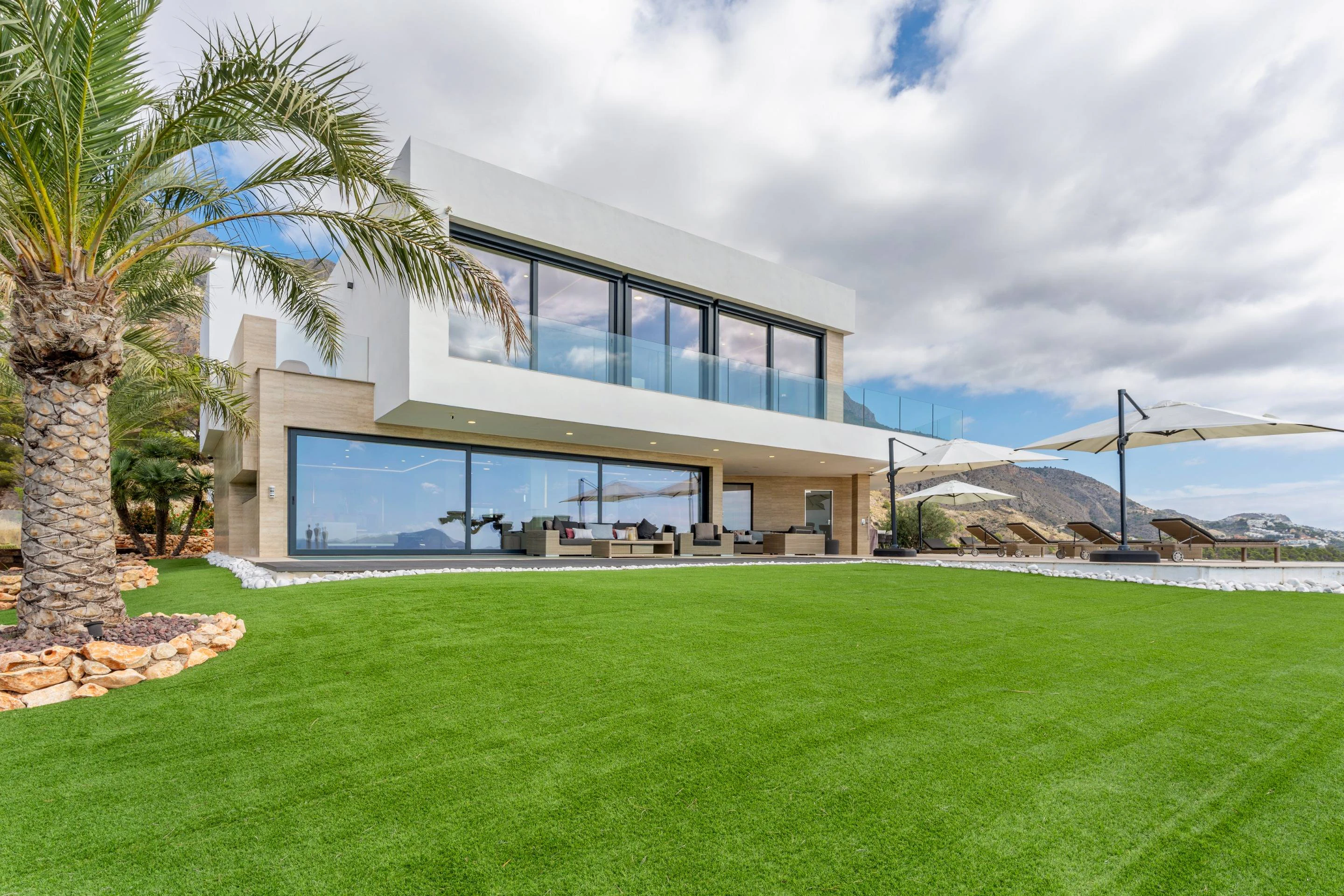 NC6658 - Villa Luna. Luxe woning te koop in Altea met panoramisch uitzicht.