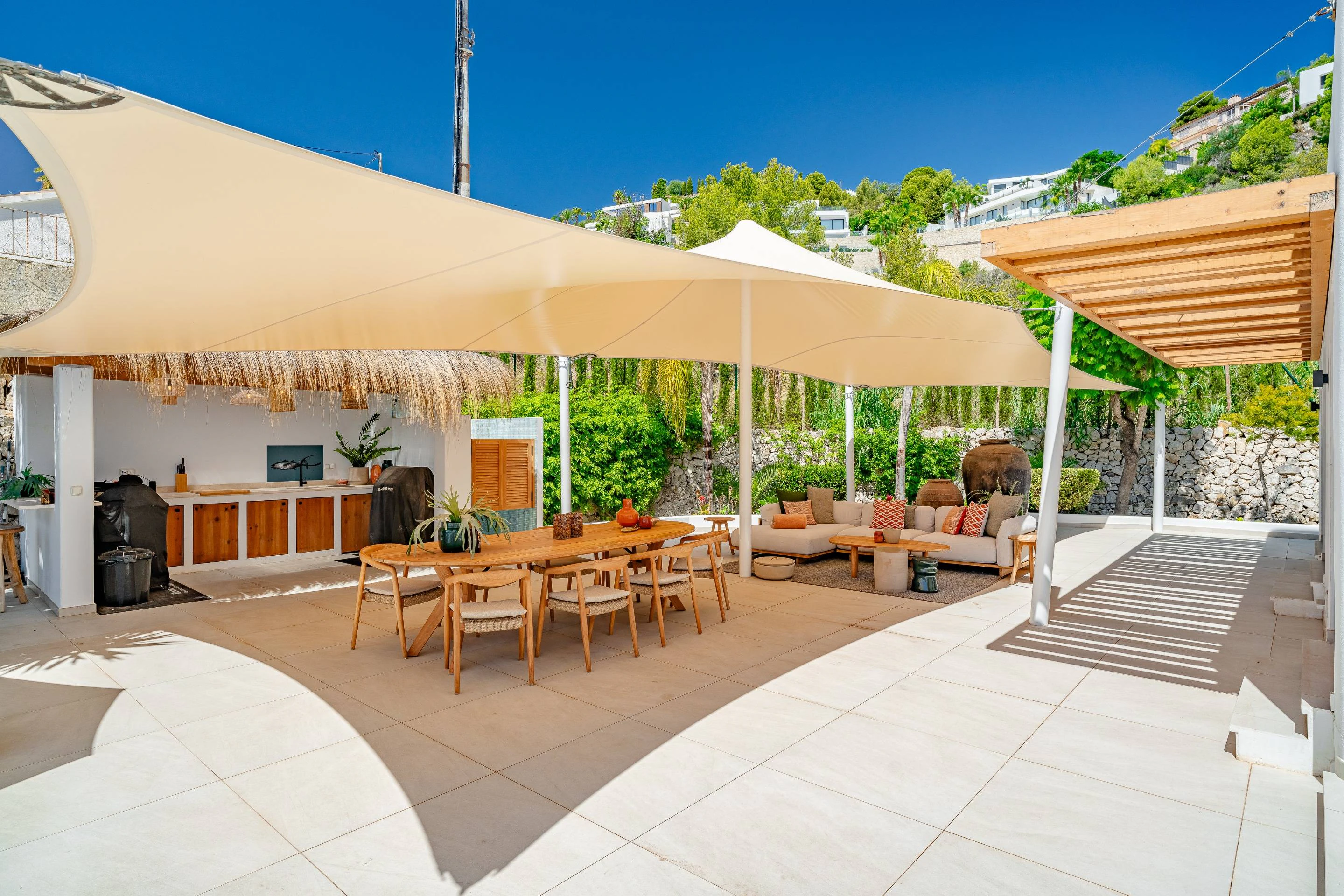 NC5262 - Luxe villa met zeezicht te koop in Benissa