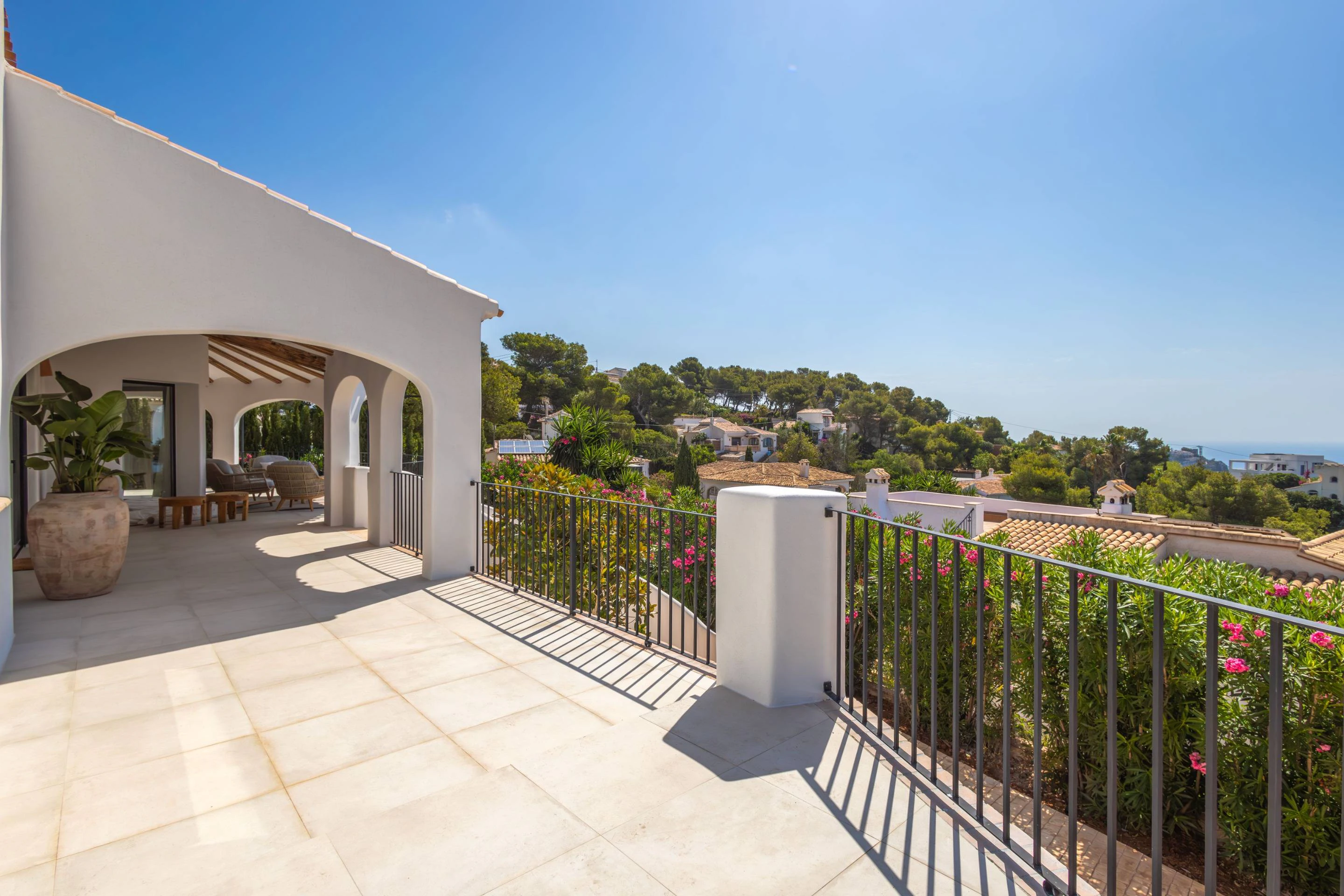 NC6655 - Villa Siesta. Onlangs gerenoveerde villa te koop in Javea met uitzicht op zee.