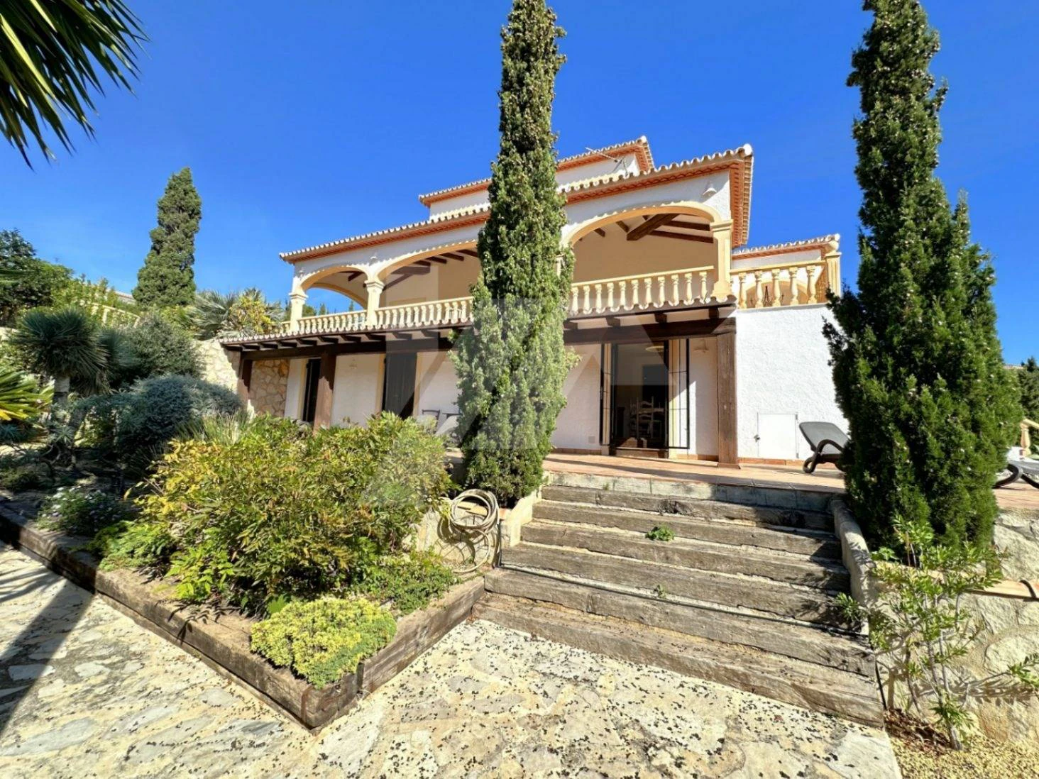 Villa Girasol. Villa double à vendre à Cumbres del Sol, Benitachell, avec vue sur mer.
