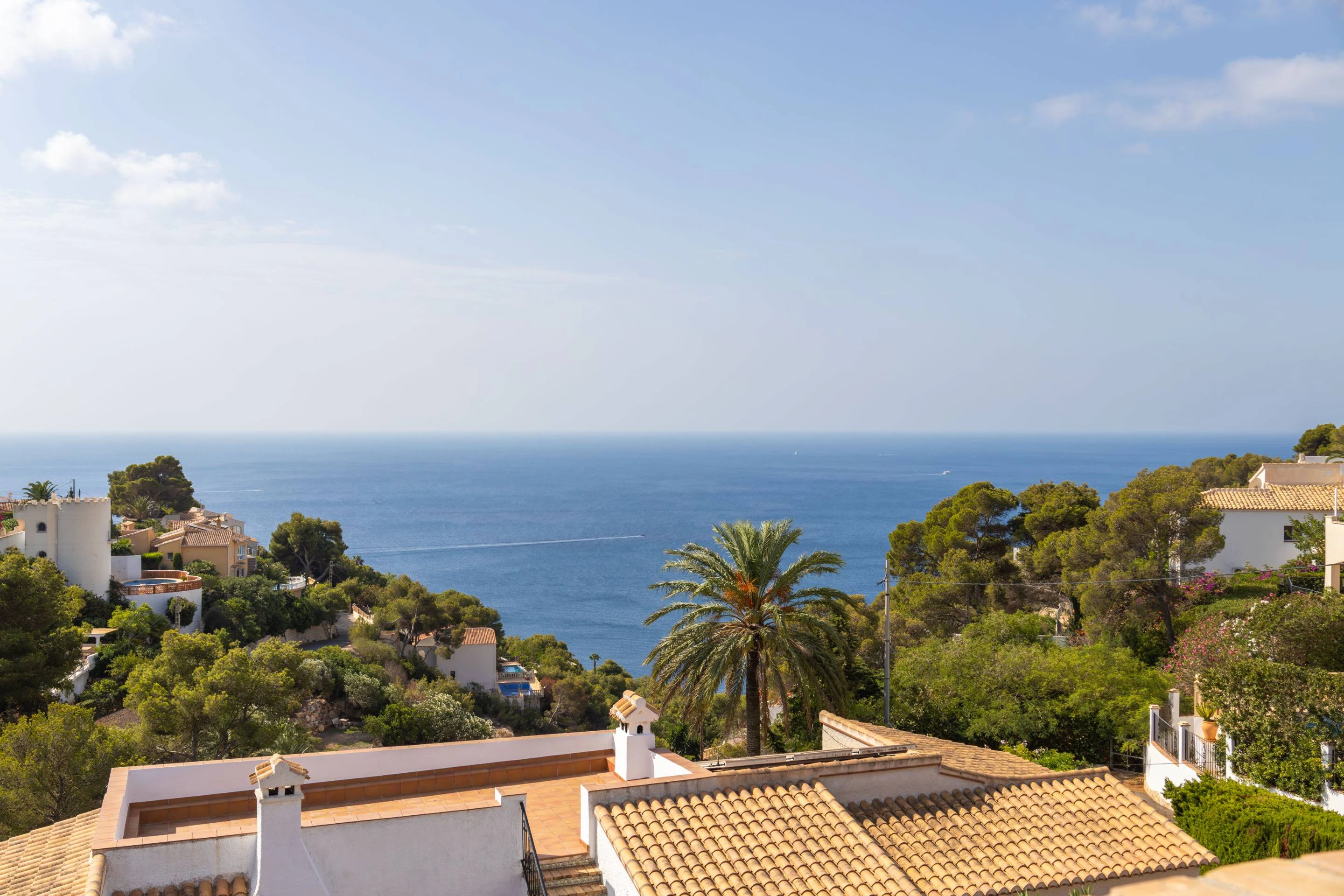 NC6655 - Villa Siesta. Onlangs gerenoveerde villa te koop in Javea met uitzicht op zee.
