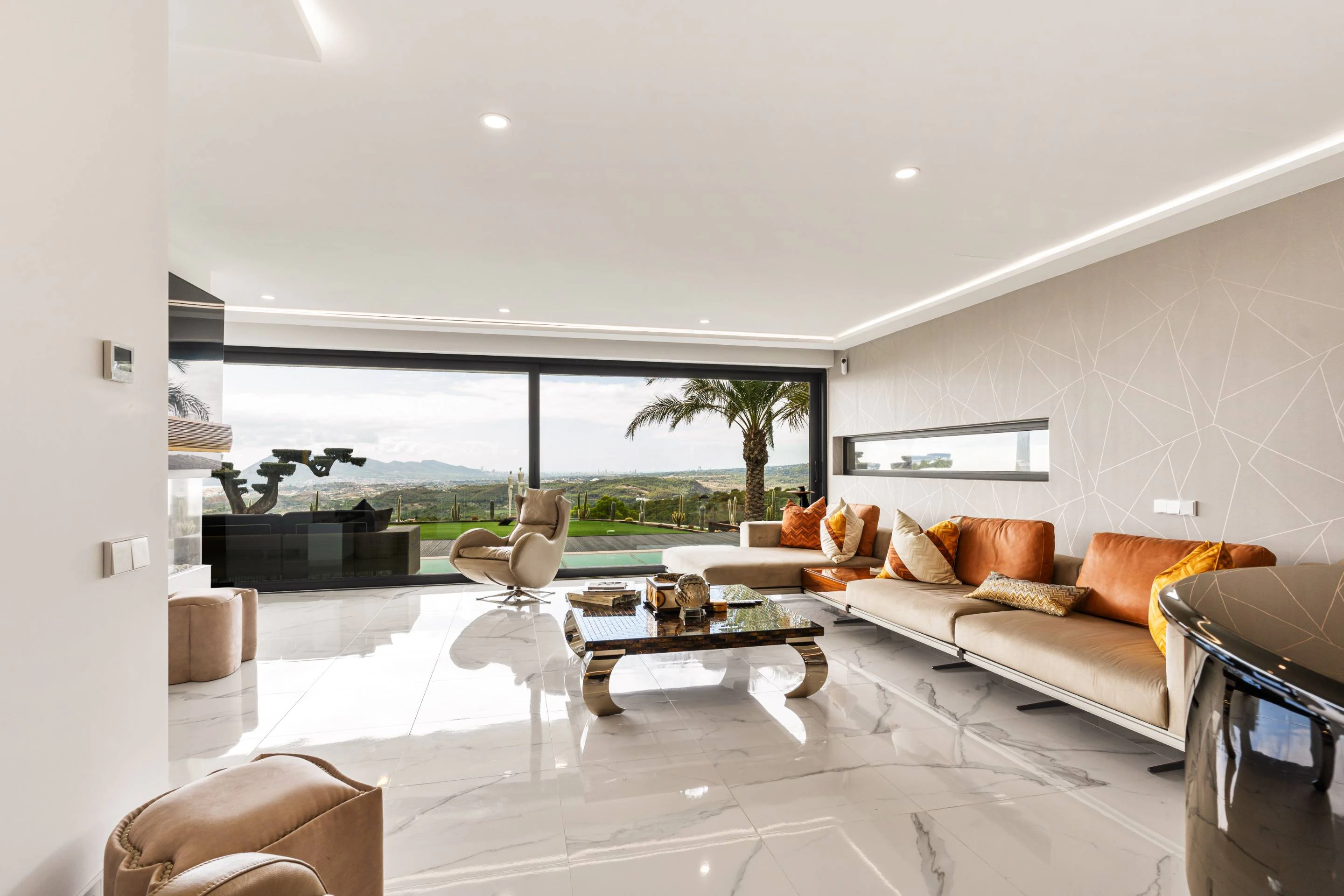 NC6658 - Villa Luna. Luxe woning te koop in Altea met panoramisch uitzicht.