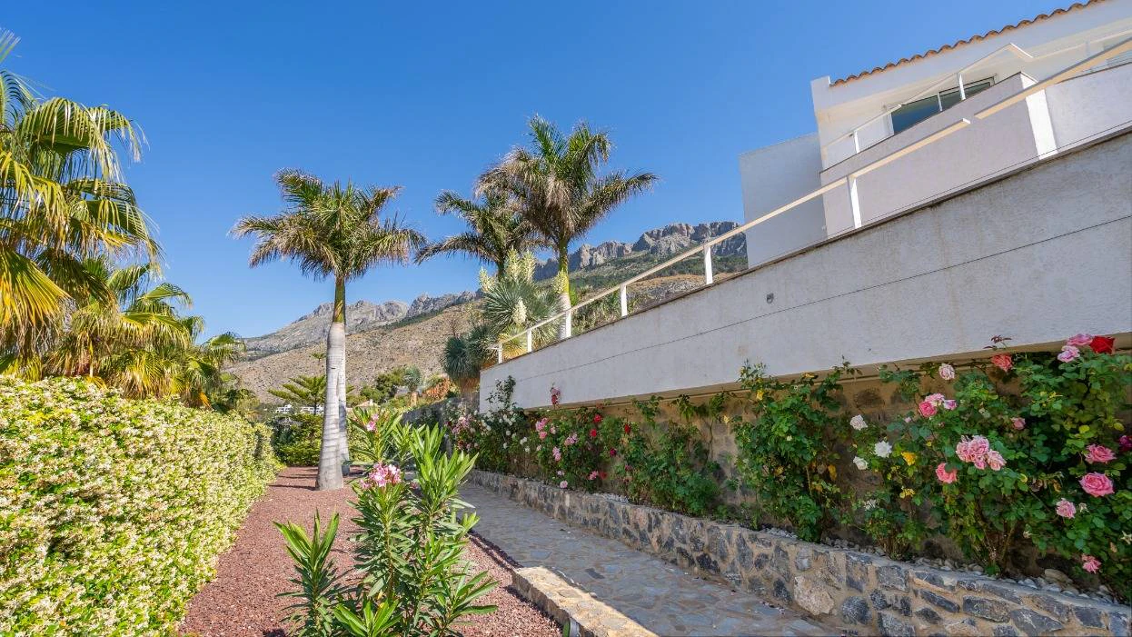 NC6647 - Villa Zara - Uitzonderlijke superluxe villa van 1.619 m² te koop in Altea Hills