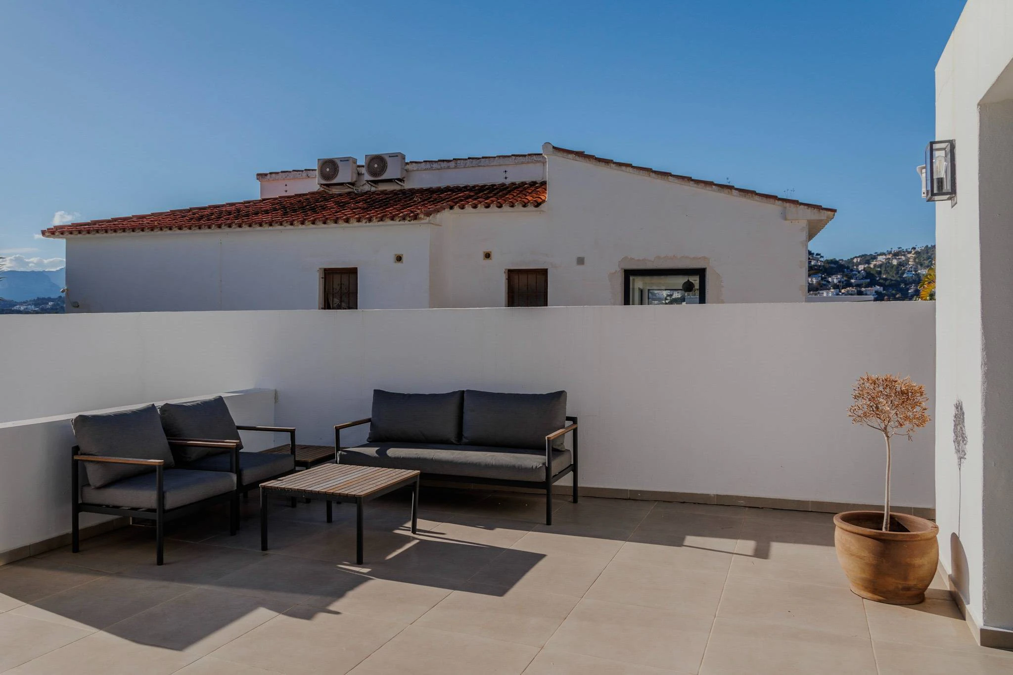 NC5214 - Villa Cuadrante. Eenvoud & Elegantie - Moderne villa te koop in San Jaime, Benissa Costa