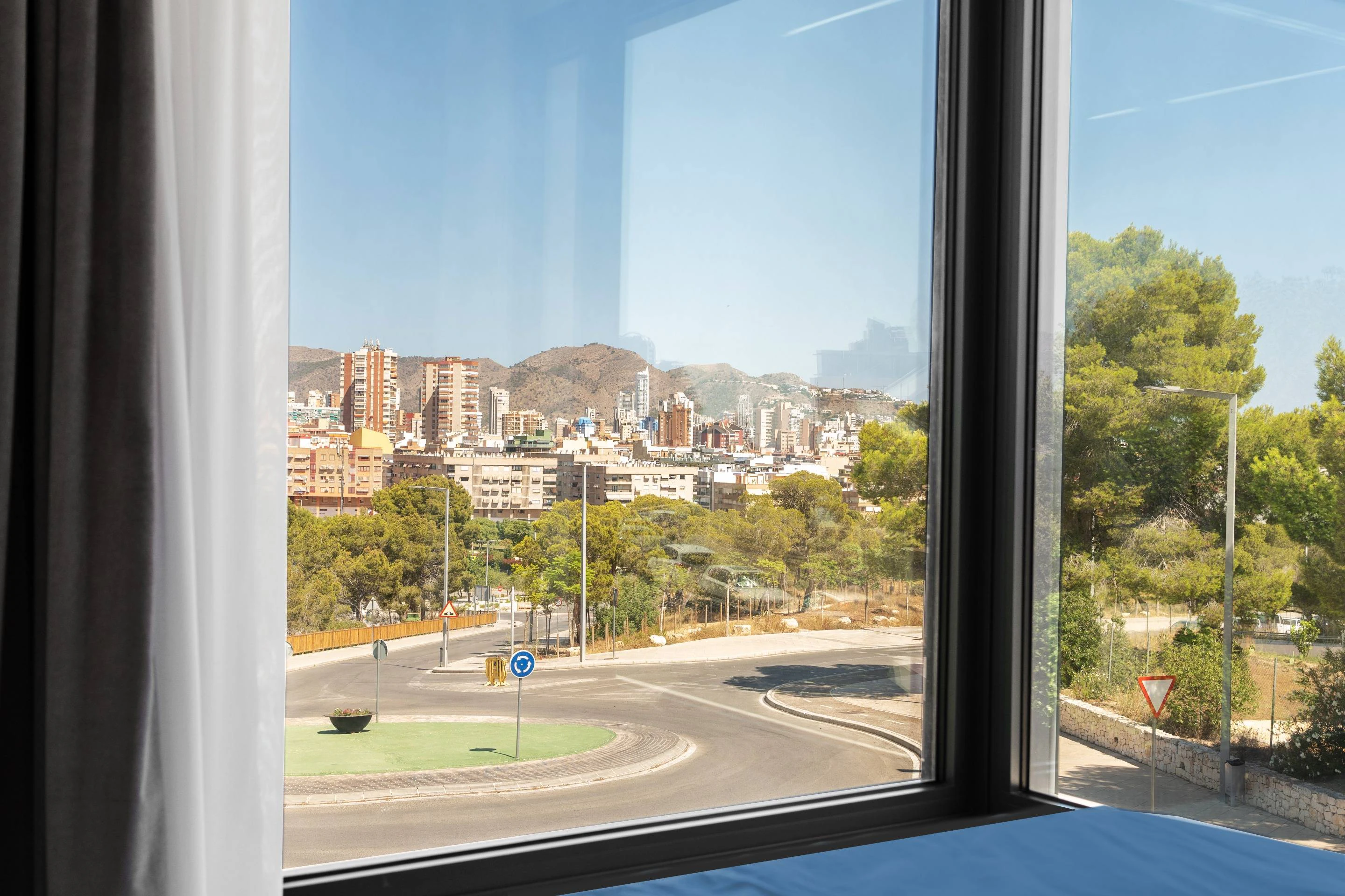 NC6659 - Villa Lisboa. Modern luxury villa in the center of Benidorm