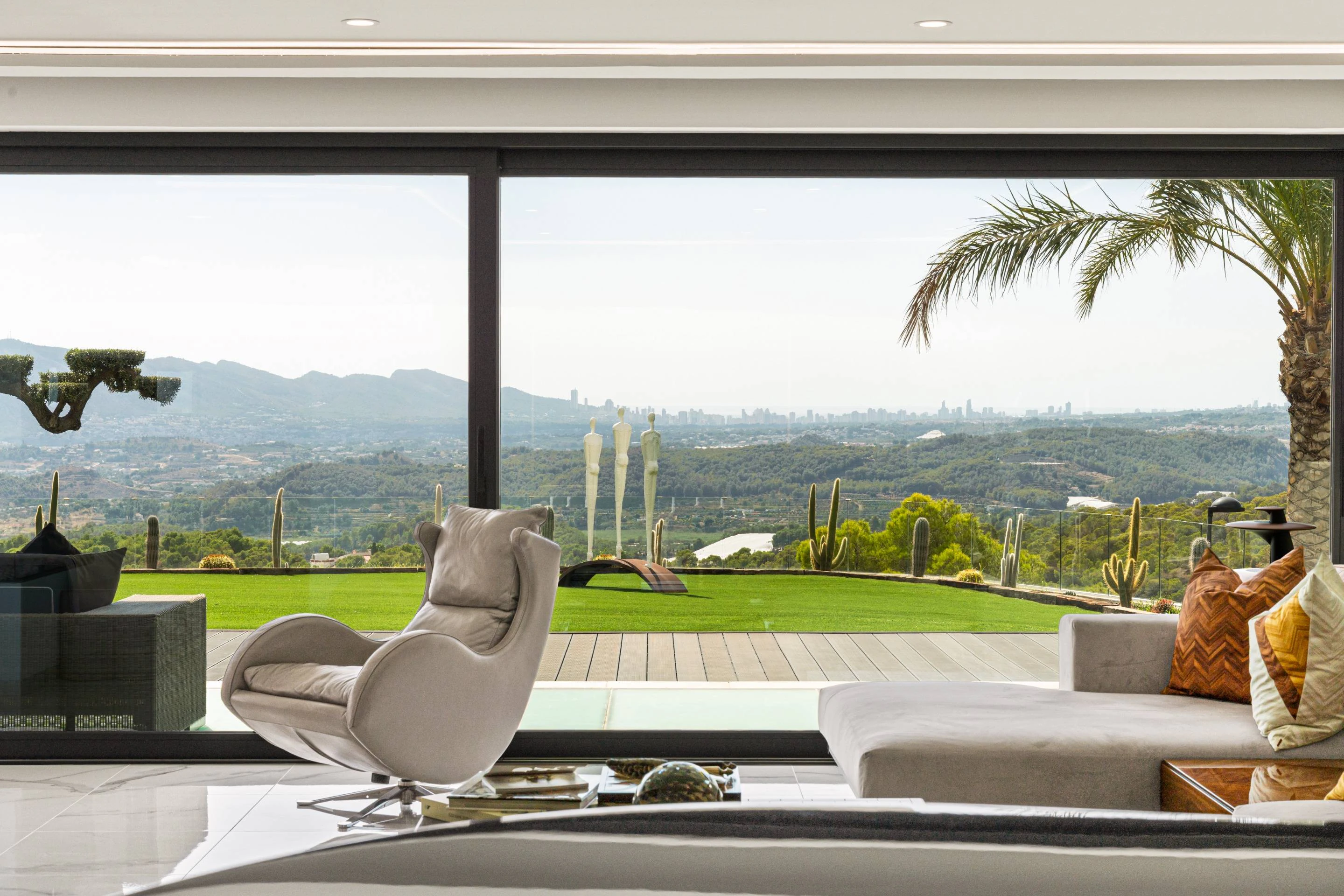 NC6658 - Villa Luna. Luxe woning te koop in Altea met panoramisch uitzicht.