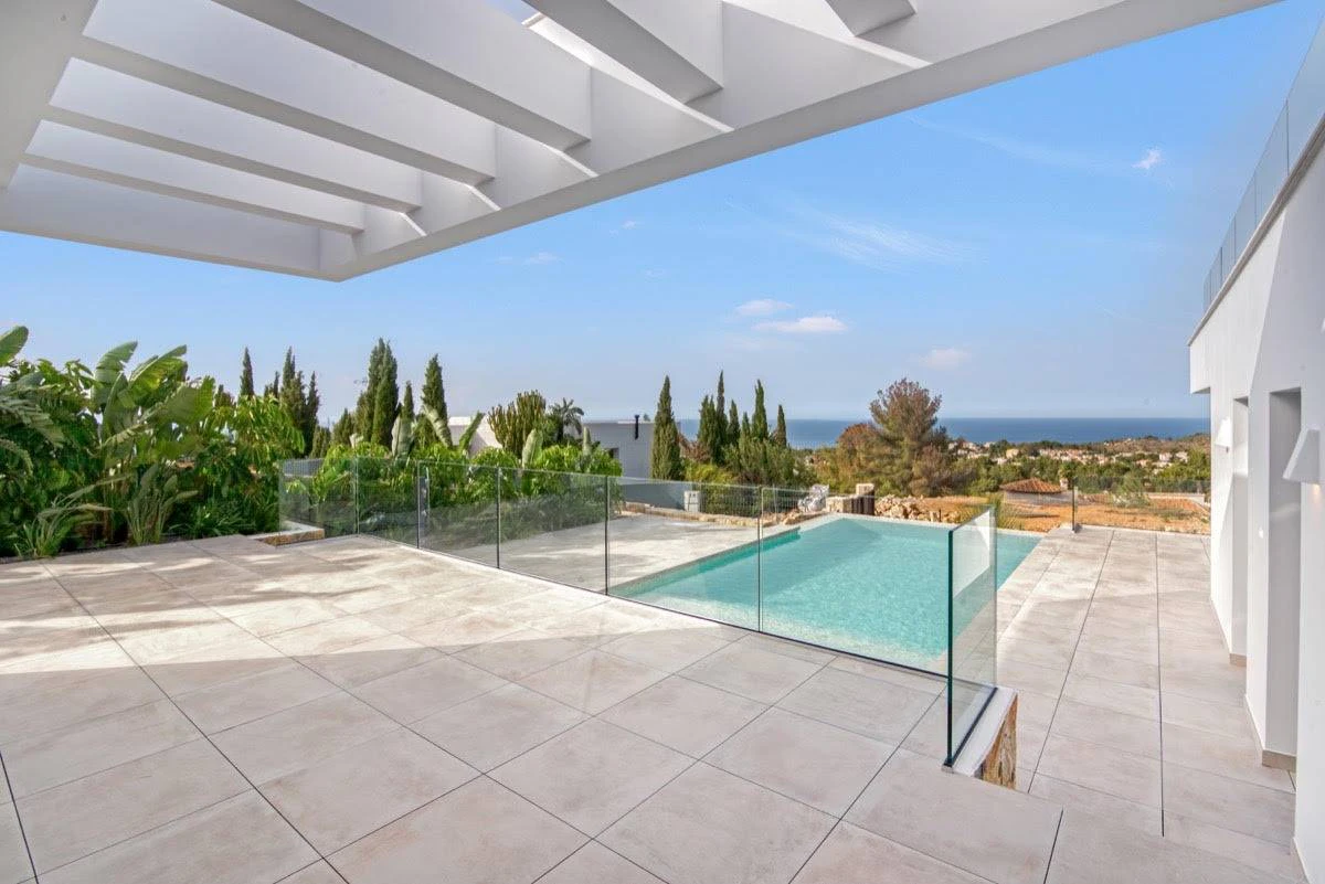 NC6636 - Villa Montgomar - Indrukwekkende nieuwe luxe villa te koop in Denia met uitzicht op zee en klaar om van te genieten!