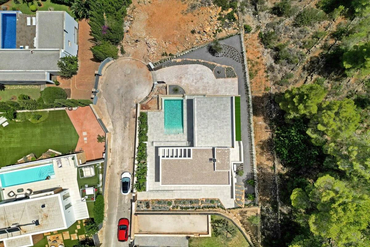NC6636 - Villa Montgomar - Indrukwekkende nieuwe luxe villa te koop in Denia met uitzicht op zee en klaar om van te genieten!