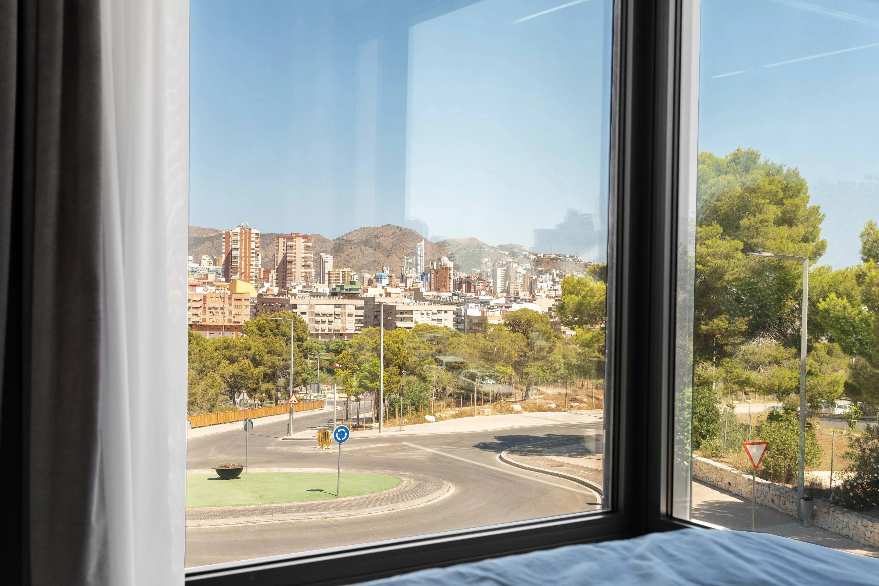 NC6659 - Villa Lisboa. Modern luxury villa in the center of Benidorm