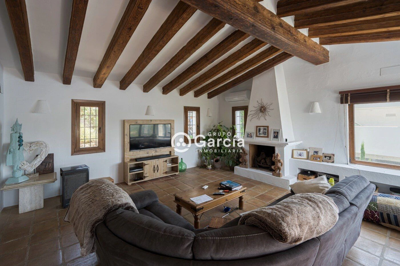 Villa en primera línea en venta en Jávea con increíbles vistas