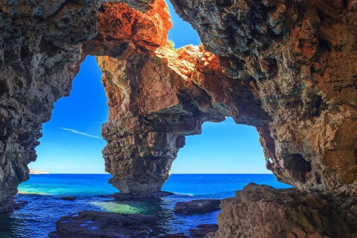 Villa de lujo en venta con impresionantes vistas panorámicas al impresionante mar Mediterráneo en Be