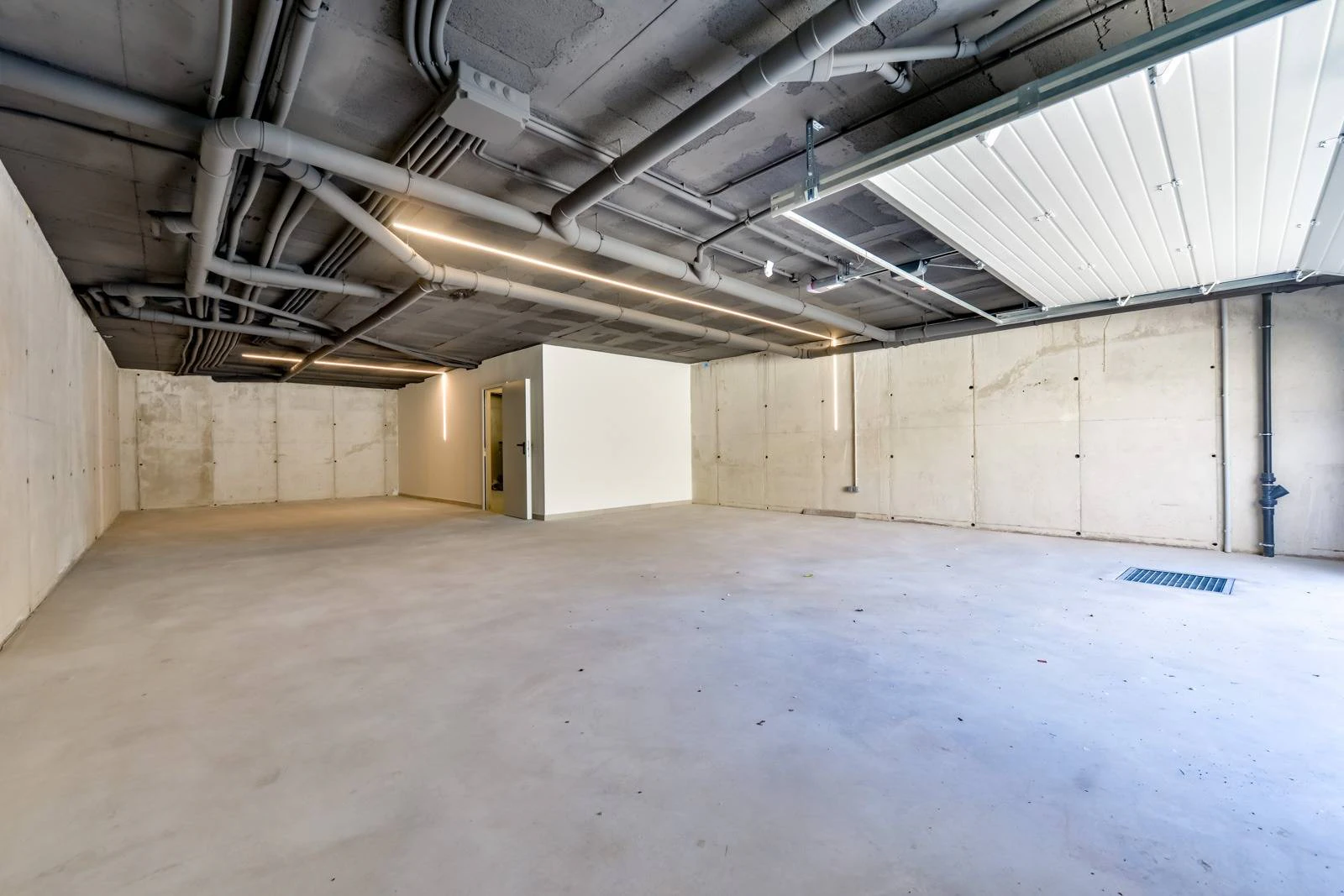 Exclusiva villa contemporánea lista para entrar a vivir en Finestrat, Costa Blanca