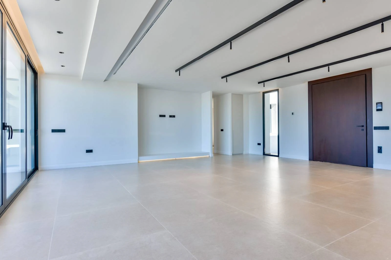 Villa Salónica. Villa contemporánea con excepcionales vistas al mar en venta en Altea Hills.