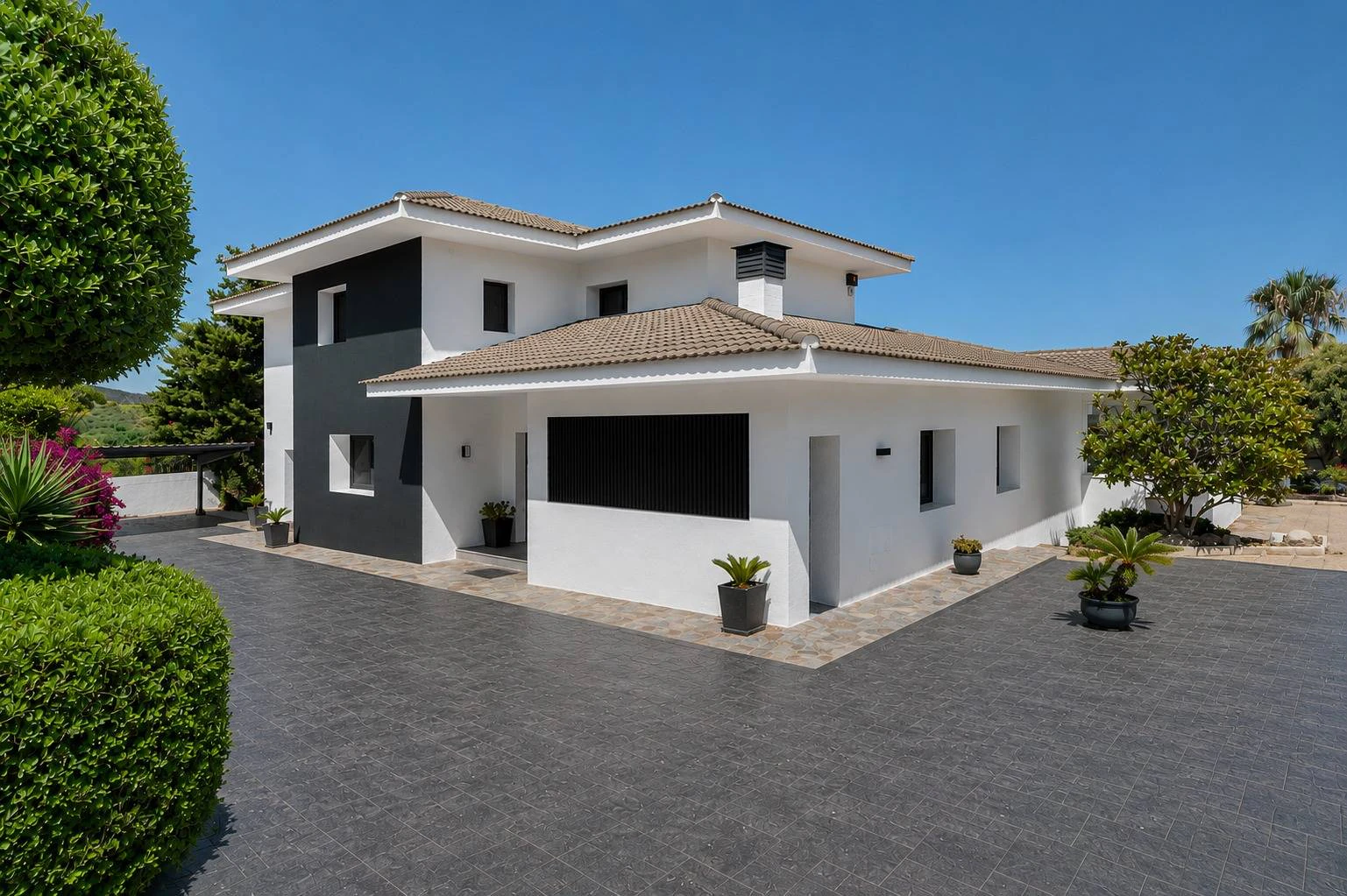 PG5267A - Villa de Prestigio con Vistas al Mar y Espacios Exteriores Excepcionales en Calpe